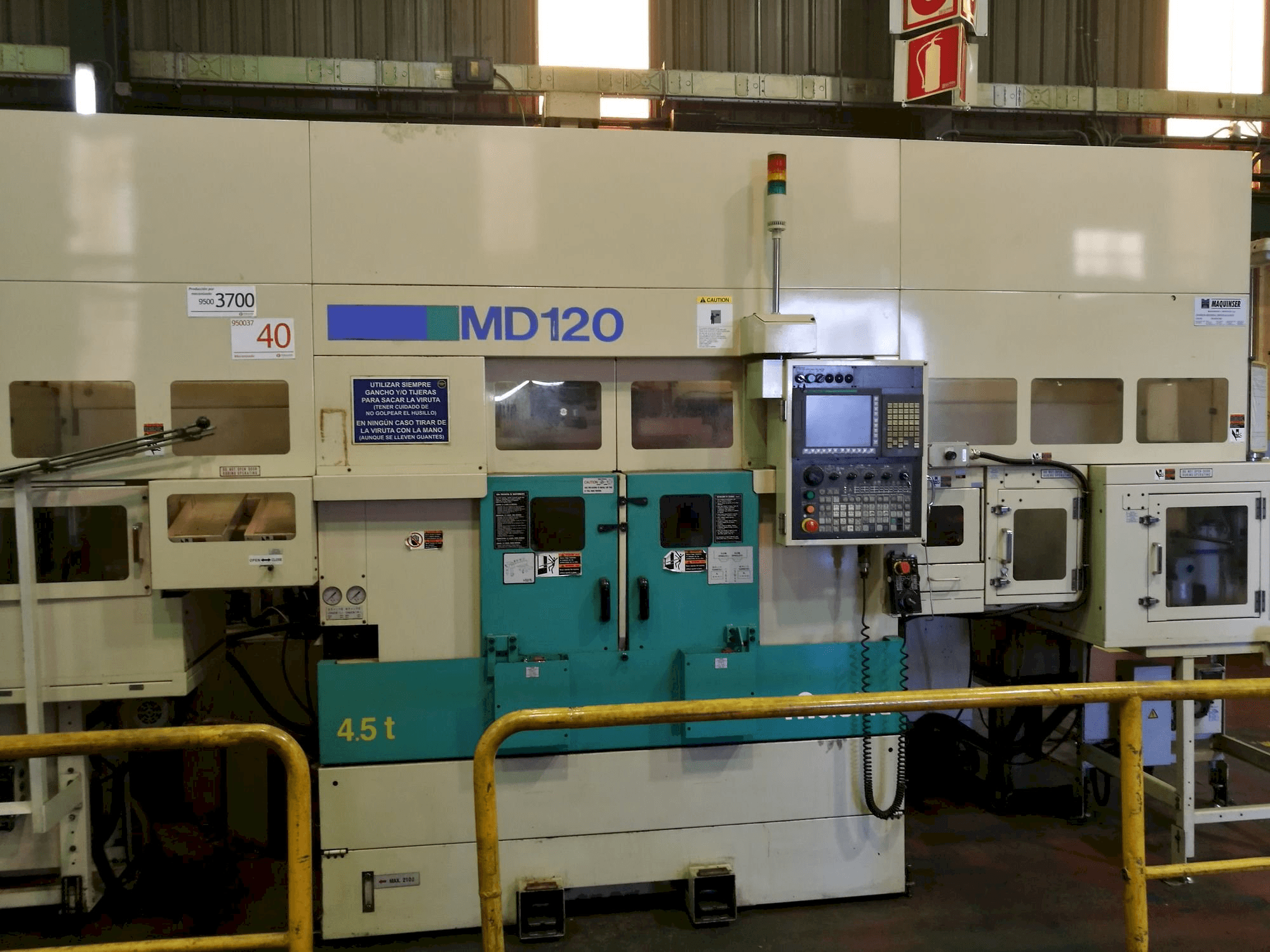 Vista Frontal da Muratec MD120 máquina