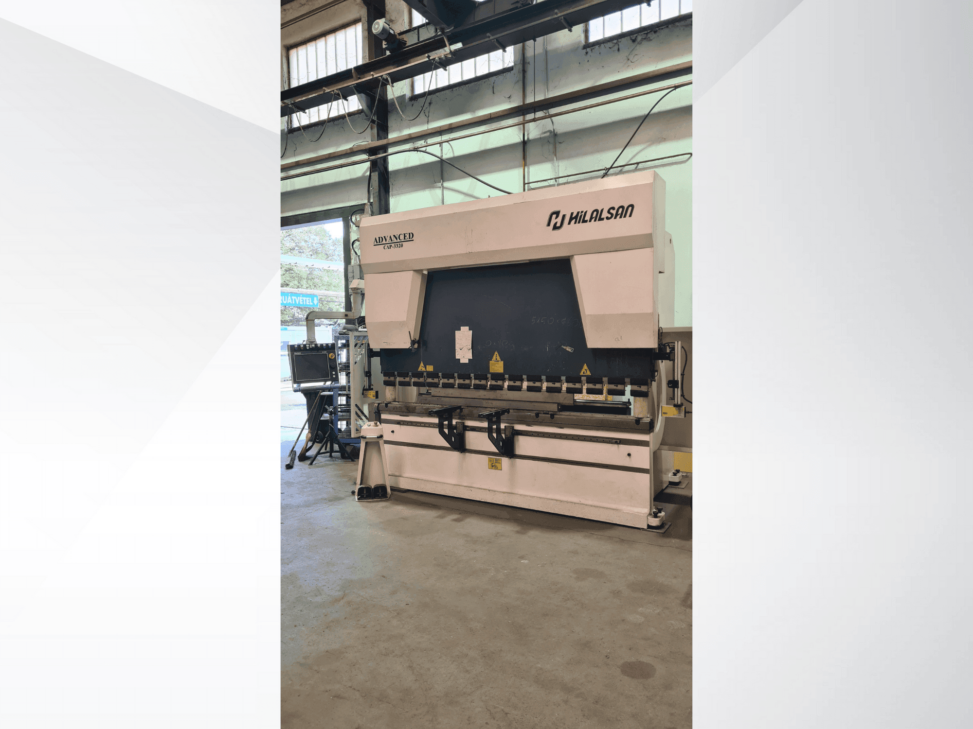Vista Frontal da HILALSAN Advanced Cap 3320 máquina