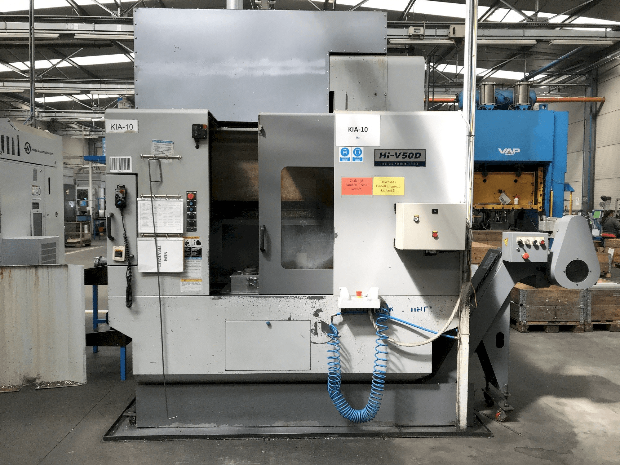 Vista Frontal da Hyundai Kia Hi V50D máquina