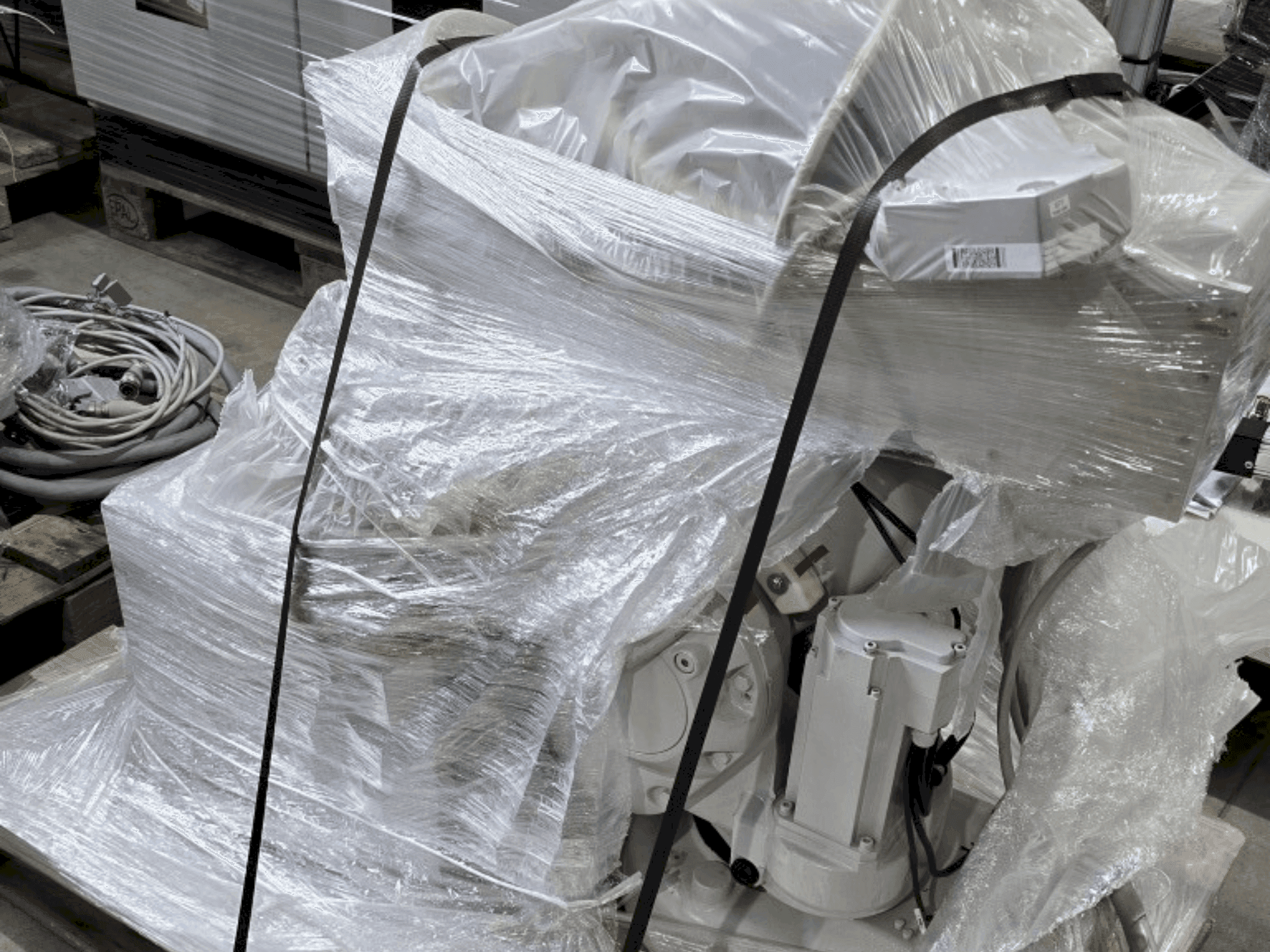 Vista Frontal da ABB IRB 140-6/0.8 máquina