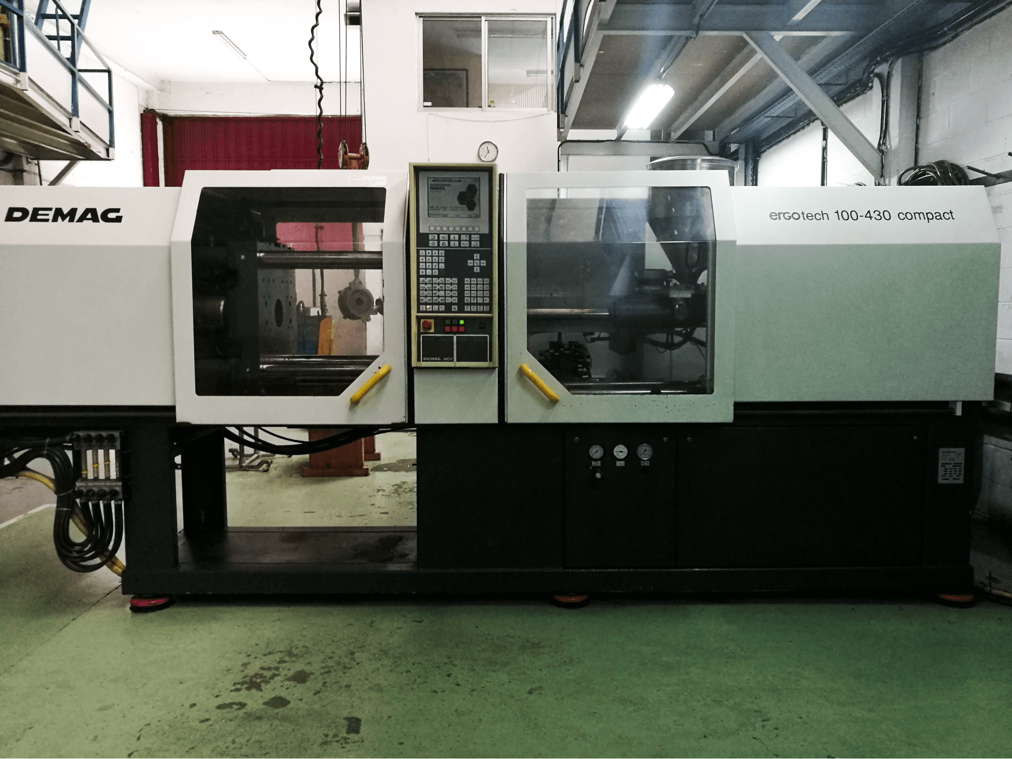 Vista Frontal da DEMAG ERGOtech 100-430 compact máquina