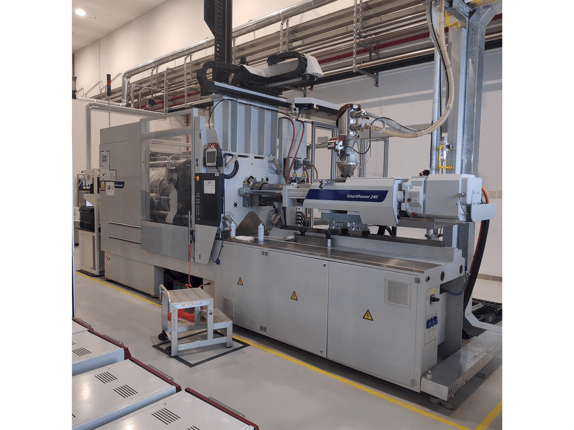 Vista Frontal da Battenfeld SmartPower 240-1000 máquina