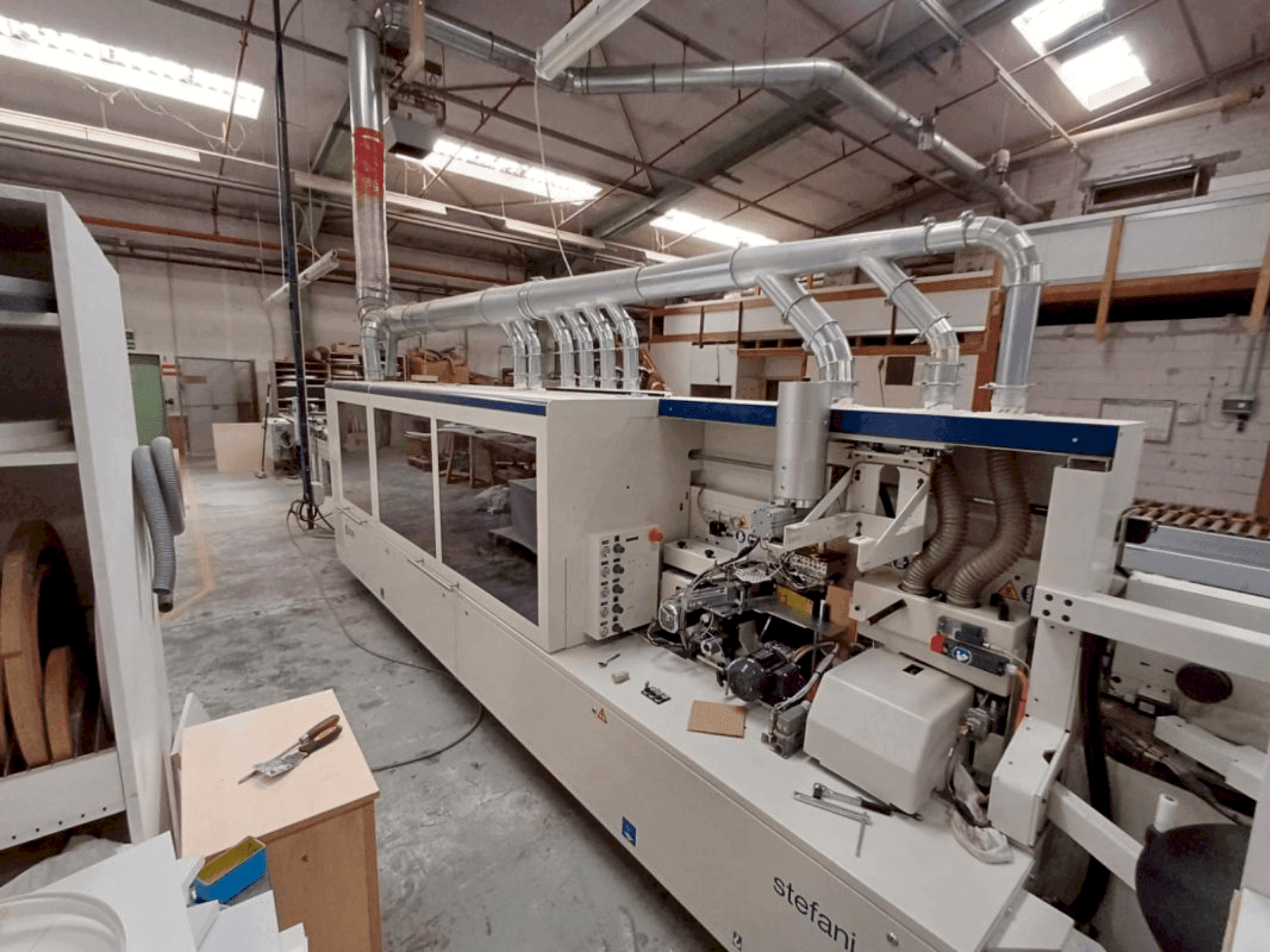 Vista Frontal da SCM STEFANI MD RM máquina