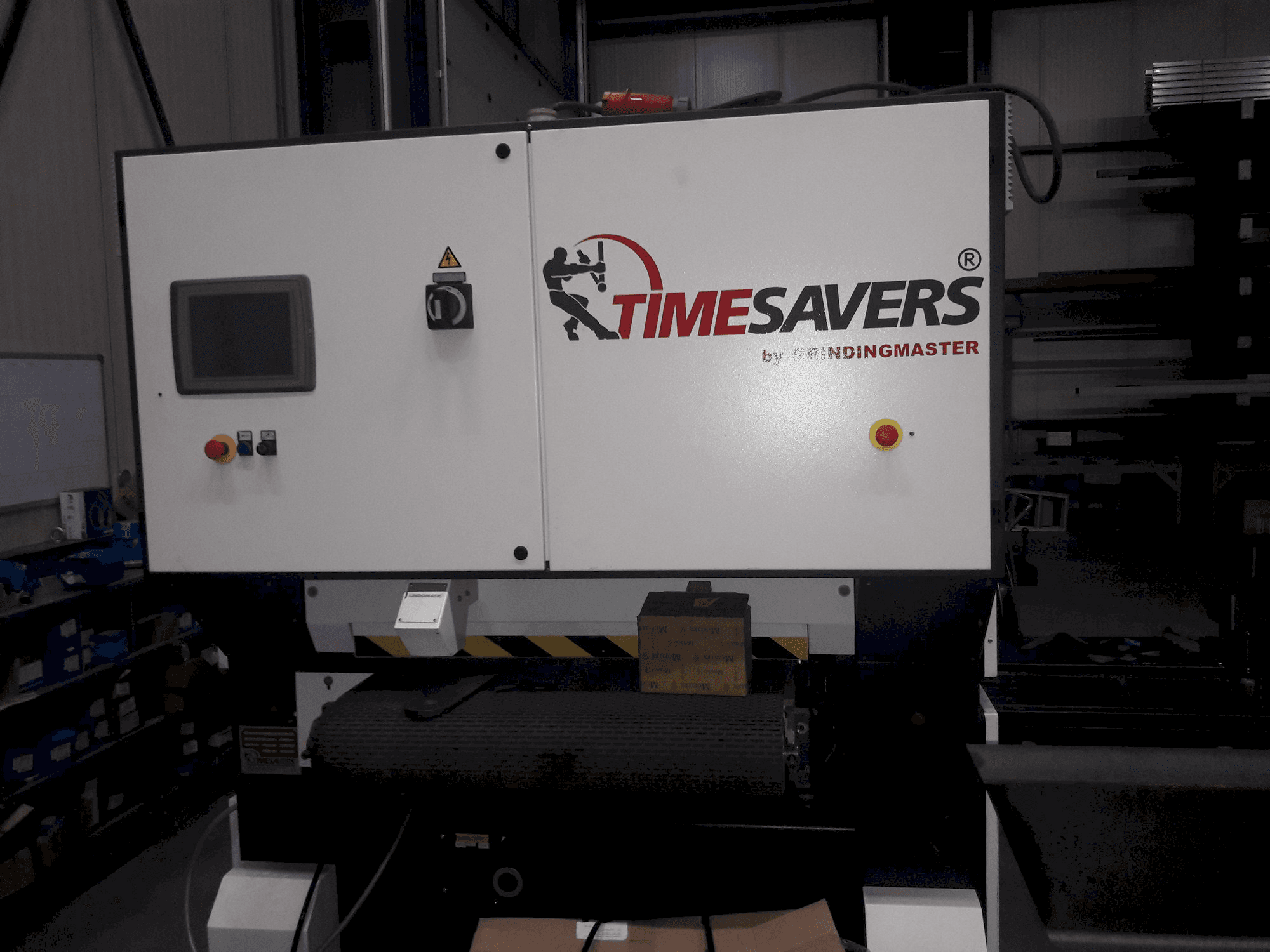 Vista Frontal da TIMESAVERS 42-SERIE-900-WWB-S máquina