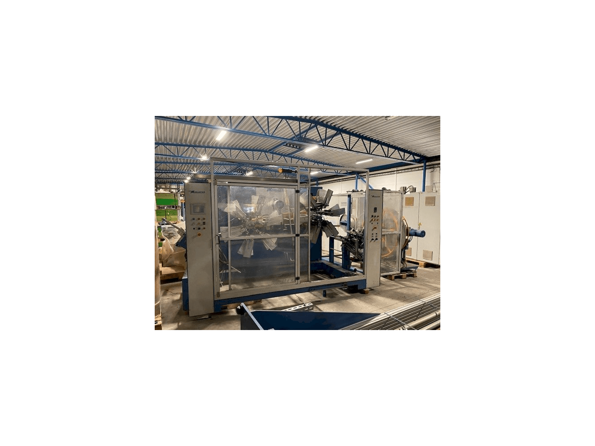 Vista Frontal da Maillefer PCL 14-32 máquina