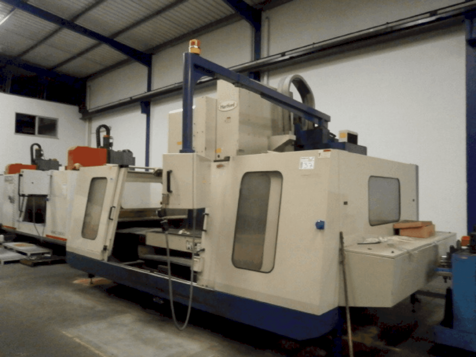 Vista Frontal da HARTFORD HV-80A máquina