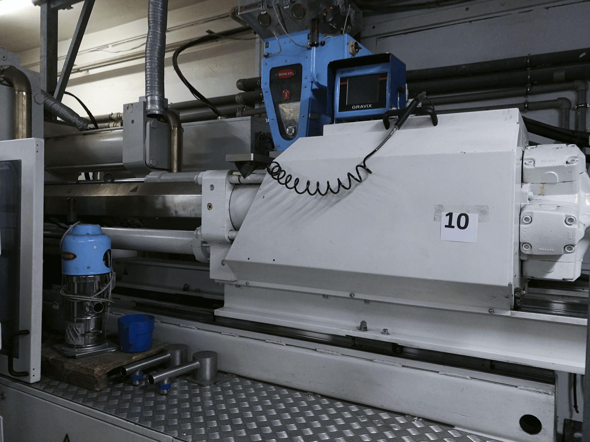 Vista Lateral Direita da Battenfeld HM 400/3400 máquina