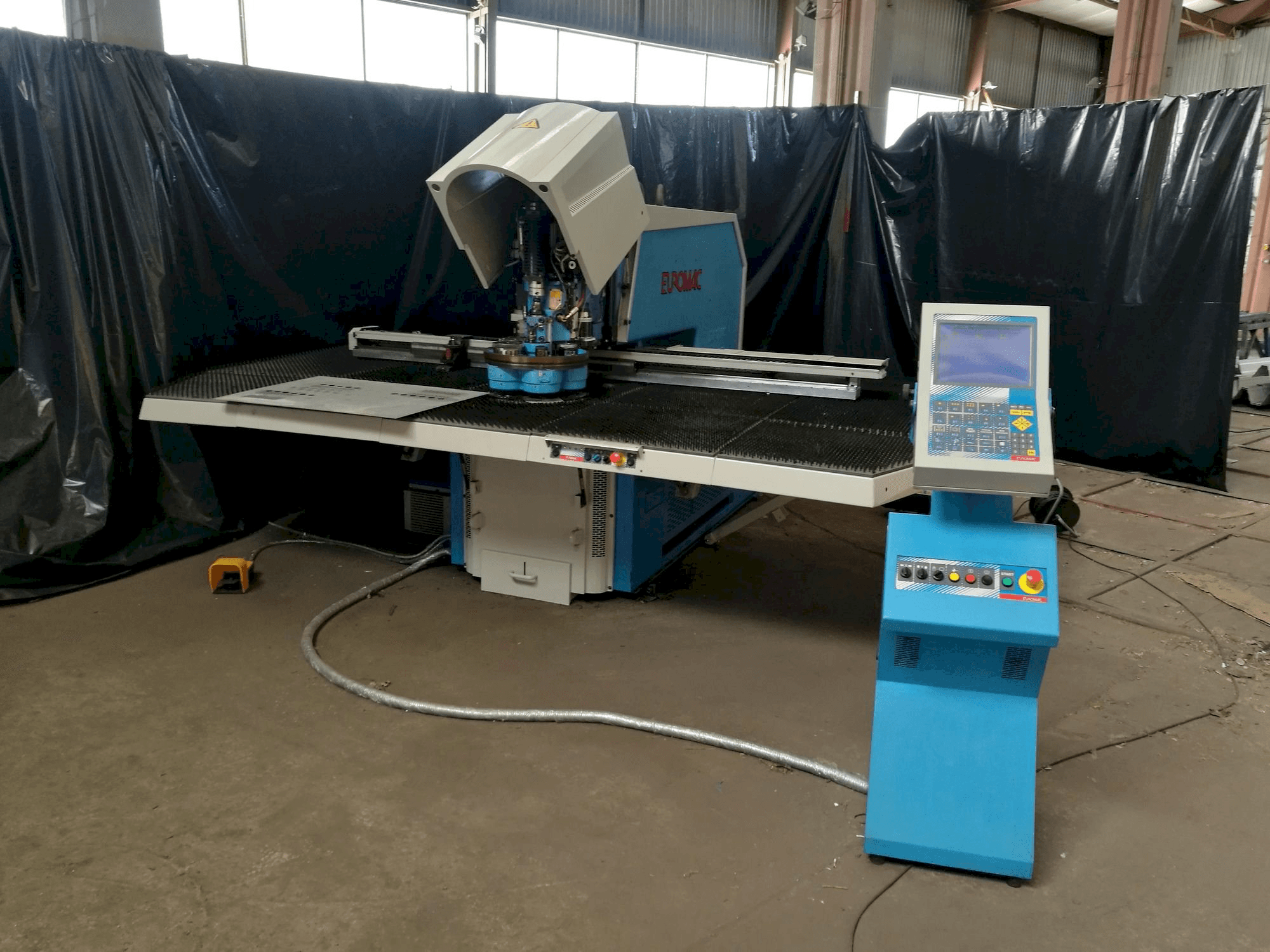 Vista Frontal da Euromac MTX INDEX máquina