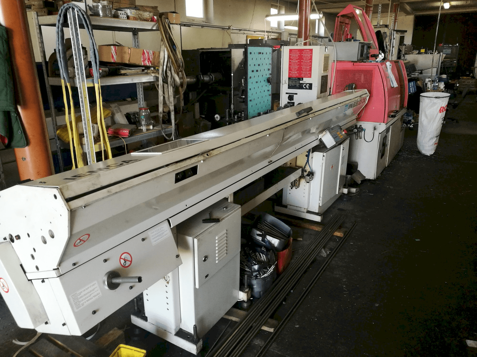 Vista Frontal da Gildemeister GLD 20-4A máquina