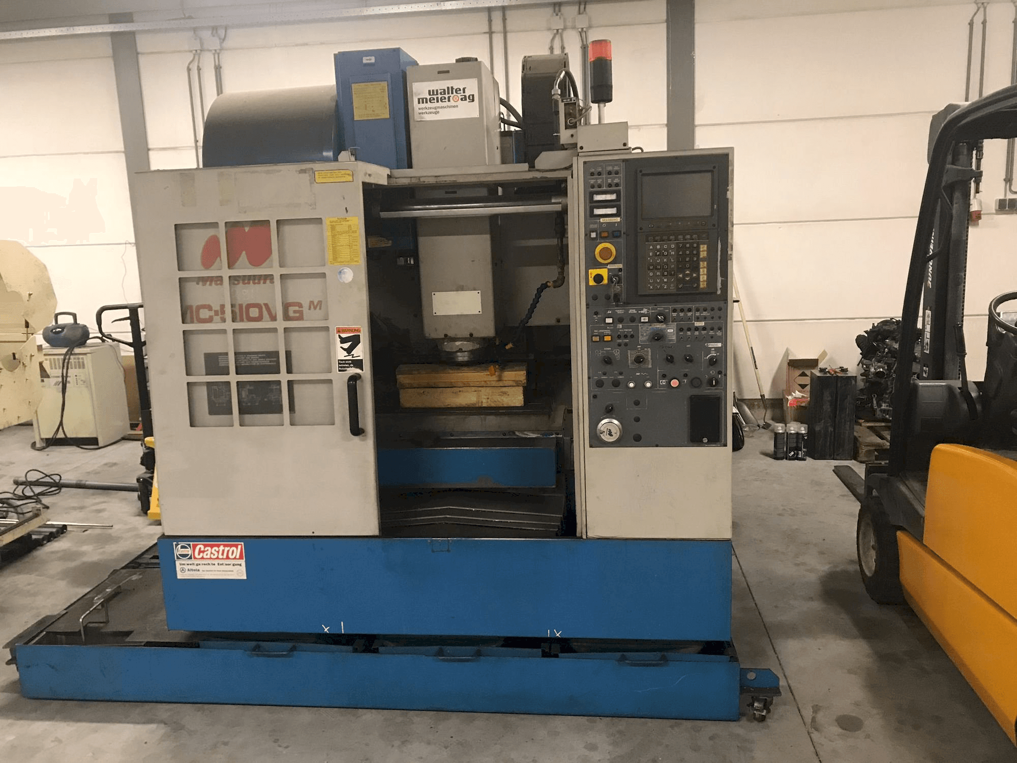 Vista Frontal da Matsuura MC 510 VG M máquina
