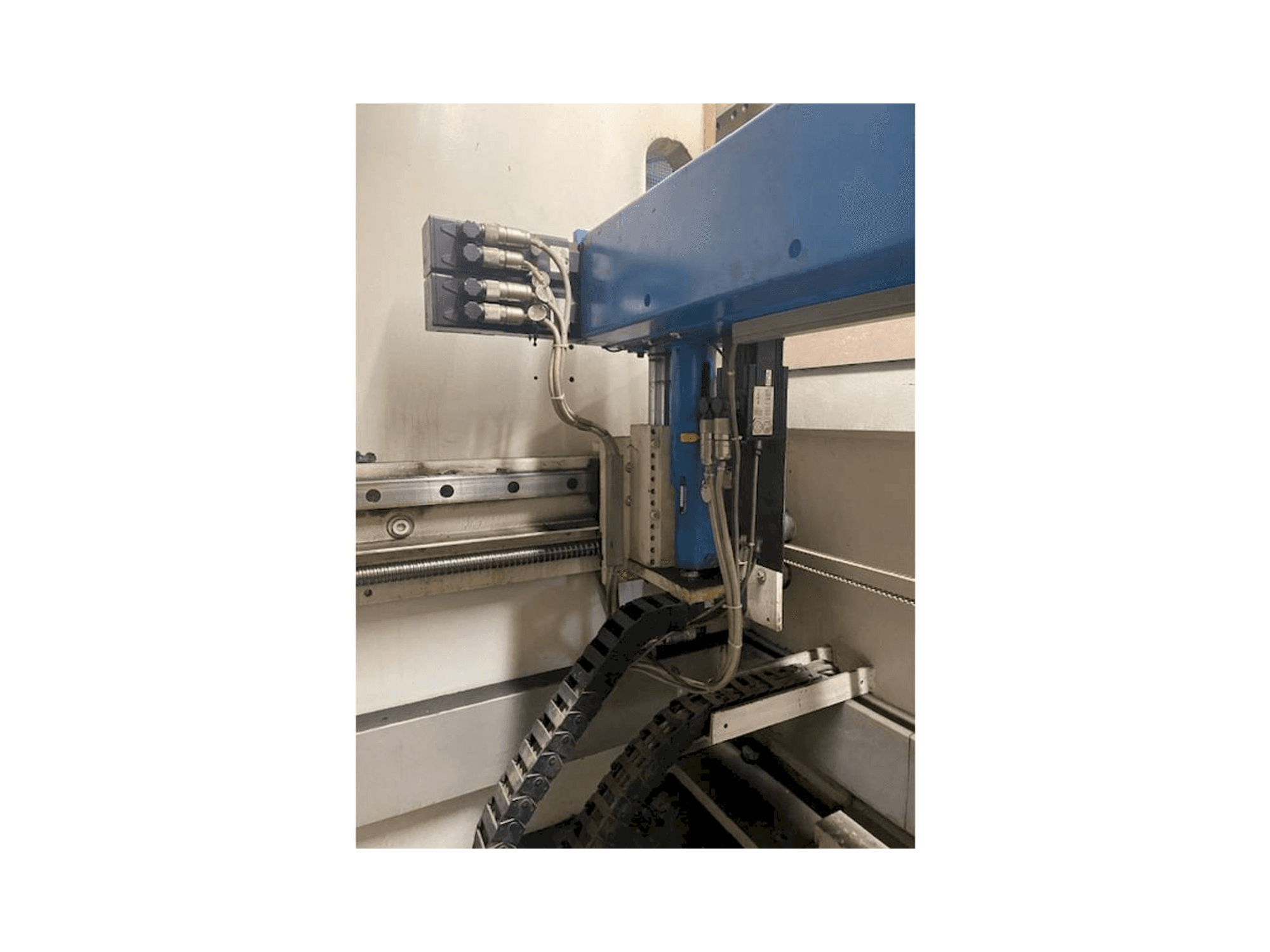 Vista Frontal da EHT VarioPress 225-30 máquina