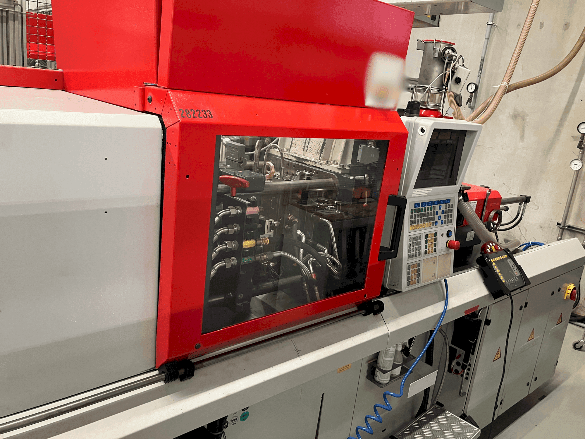 Vista Frontal da Arburg Allrounder 320 S 500-150 máquina