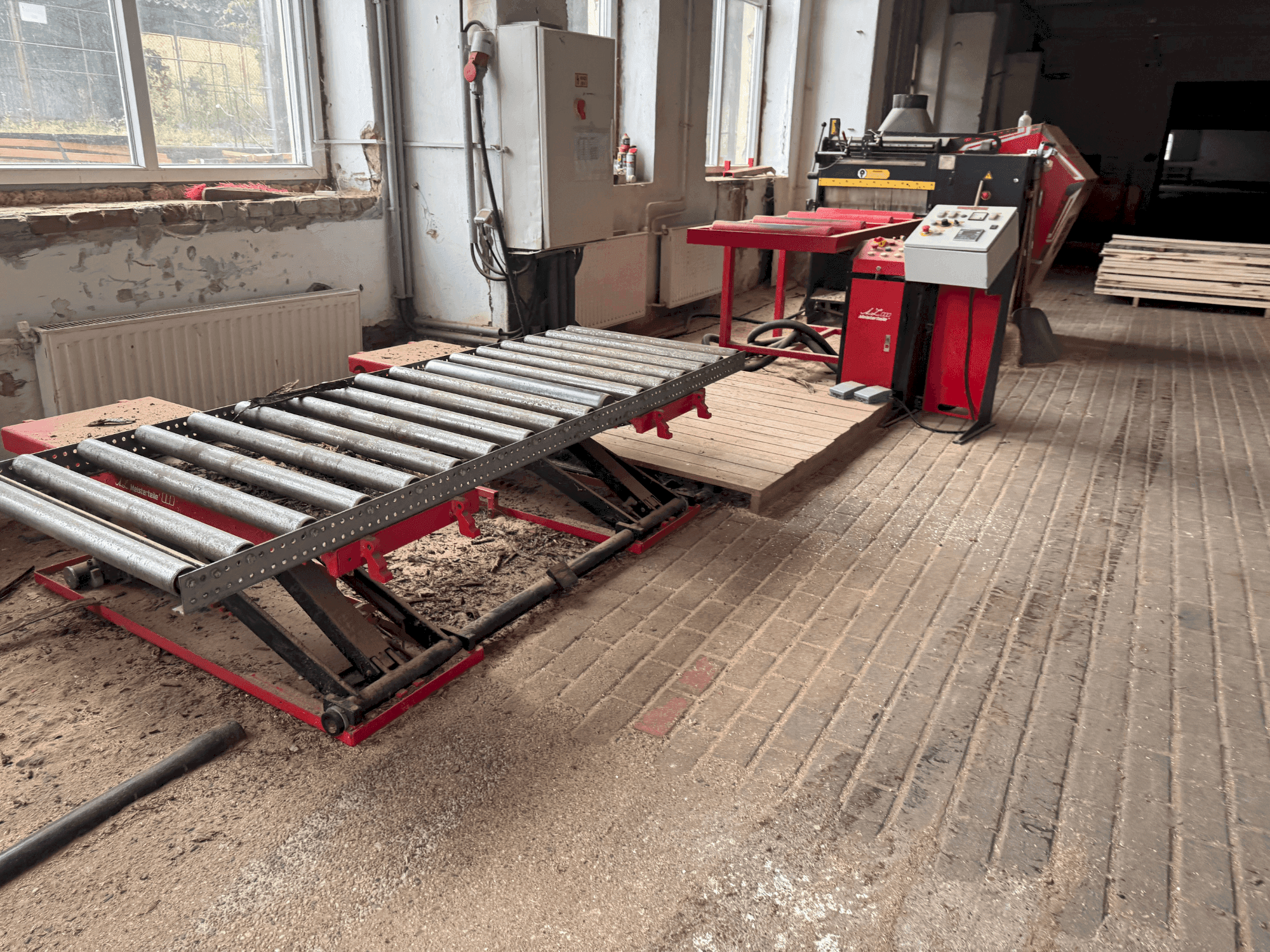 Vista Frontal da WRAVOR Multirip 750 20-100 máquina