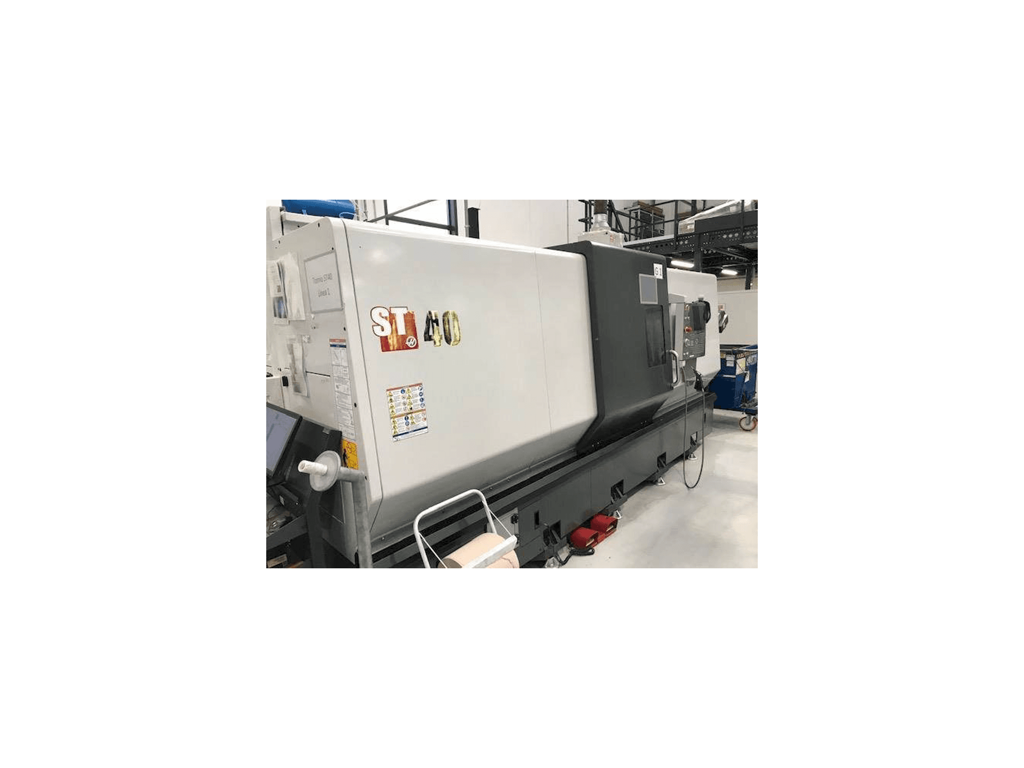 Vista Frontal da HAAS ST40 máquina