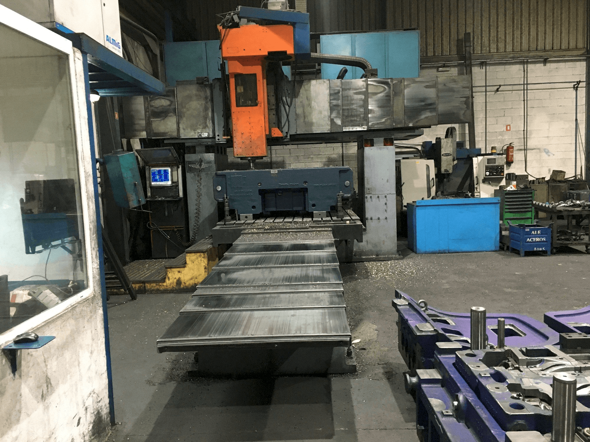 Vista Frontal da DYE FPF-2C-NC máquina