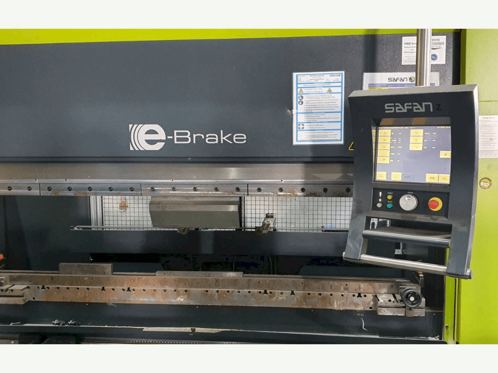 Vista Frontal da Safan E-brake 50-2050 ts1 máquina