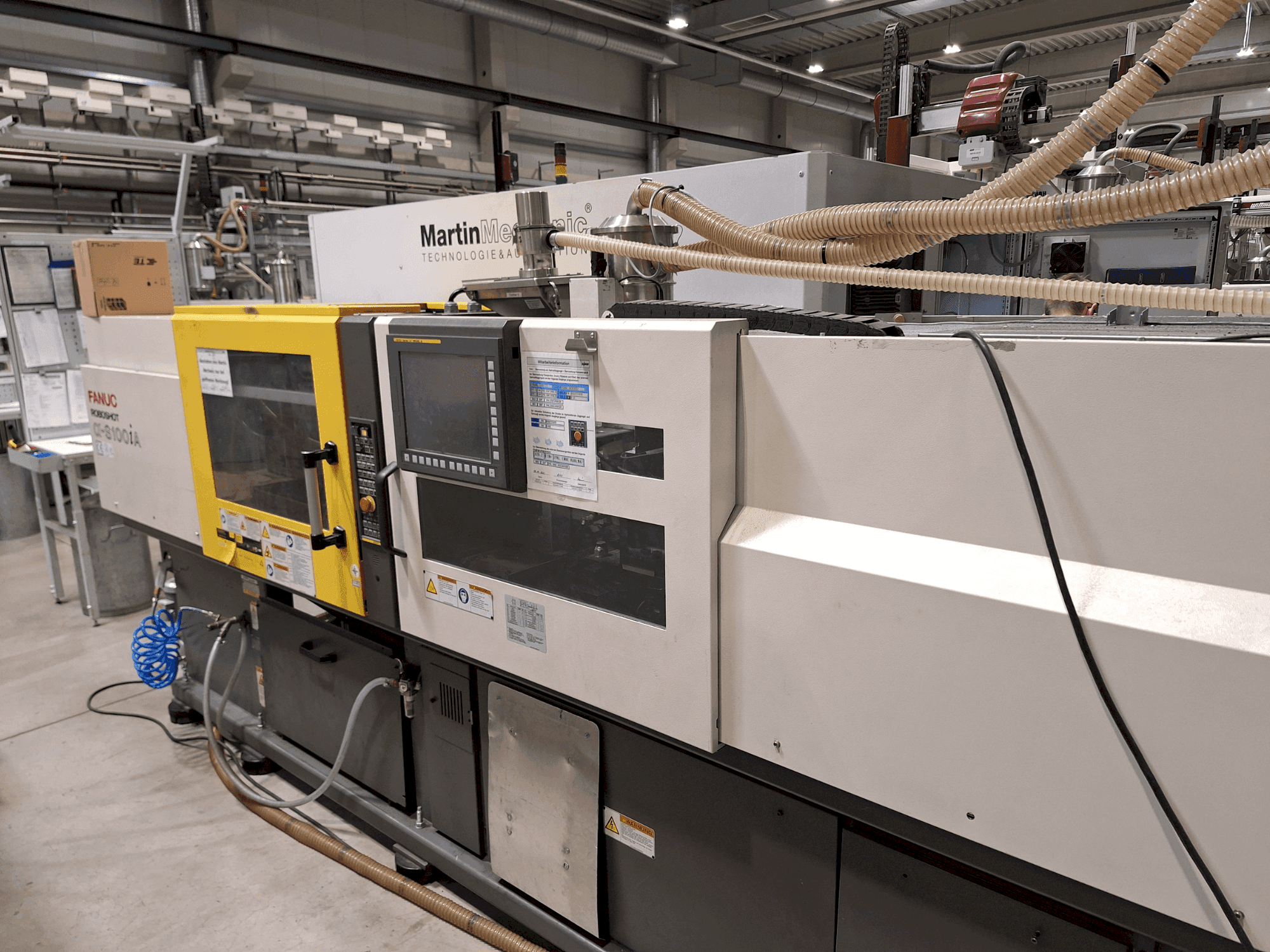 Vista Frontal da FANUC Roboshot S100iA máquina