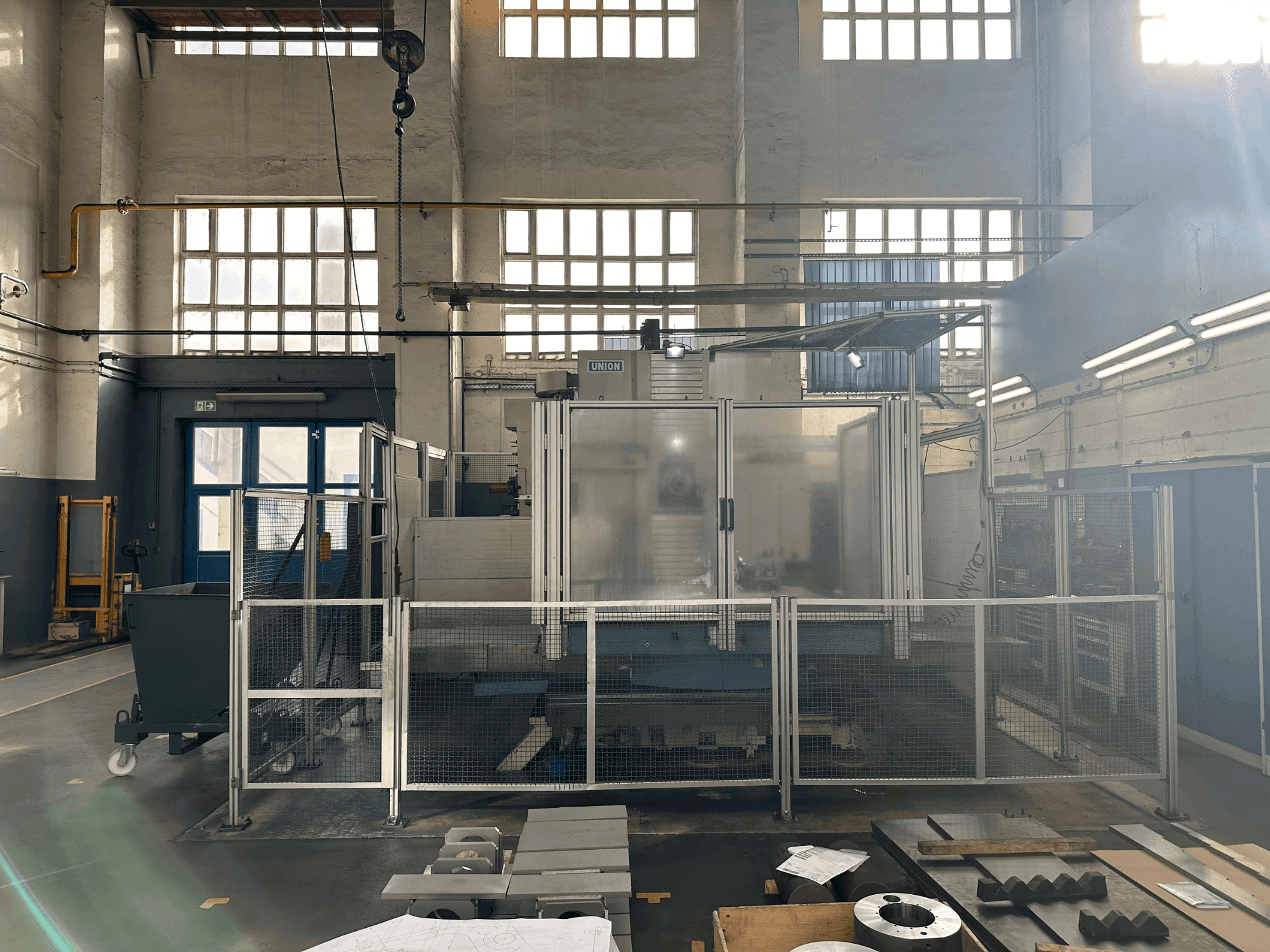 Vista Frontal da Union TC 110 máquina