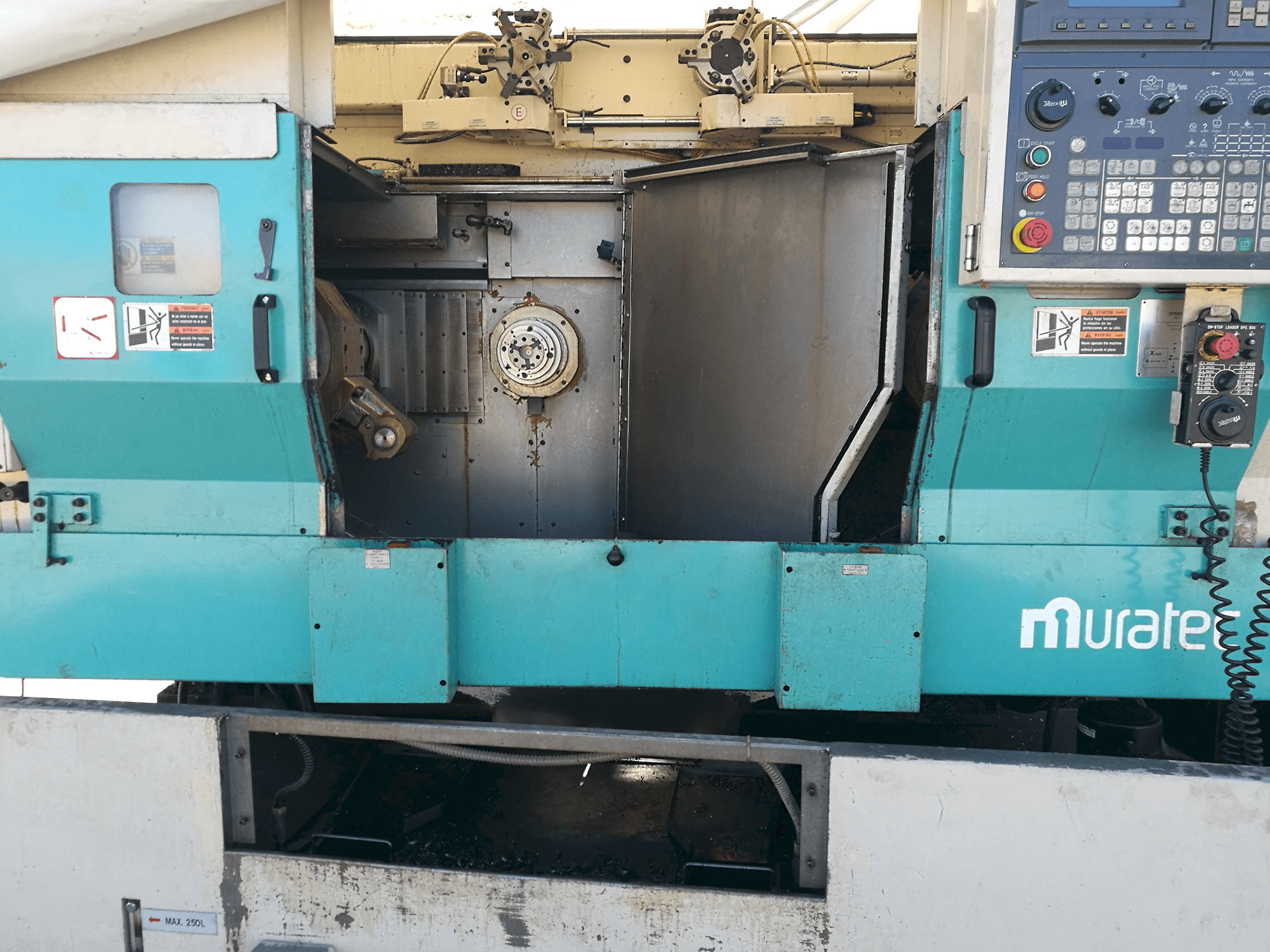 Vista Frontal da MURATA Muratec MW 200 máquina