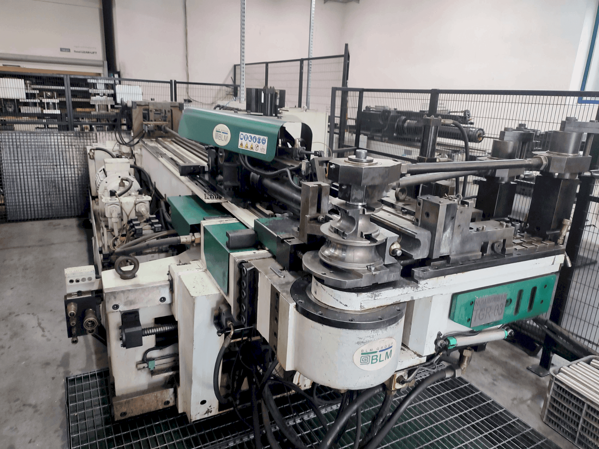 Vista Frontal da BLM DYNAM 3FNC máquina