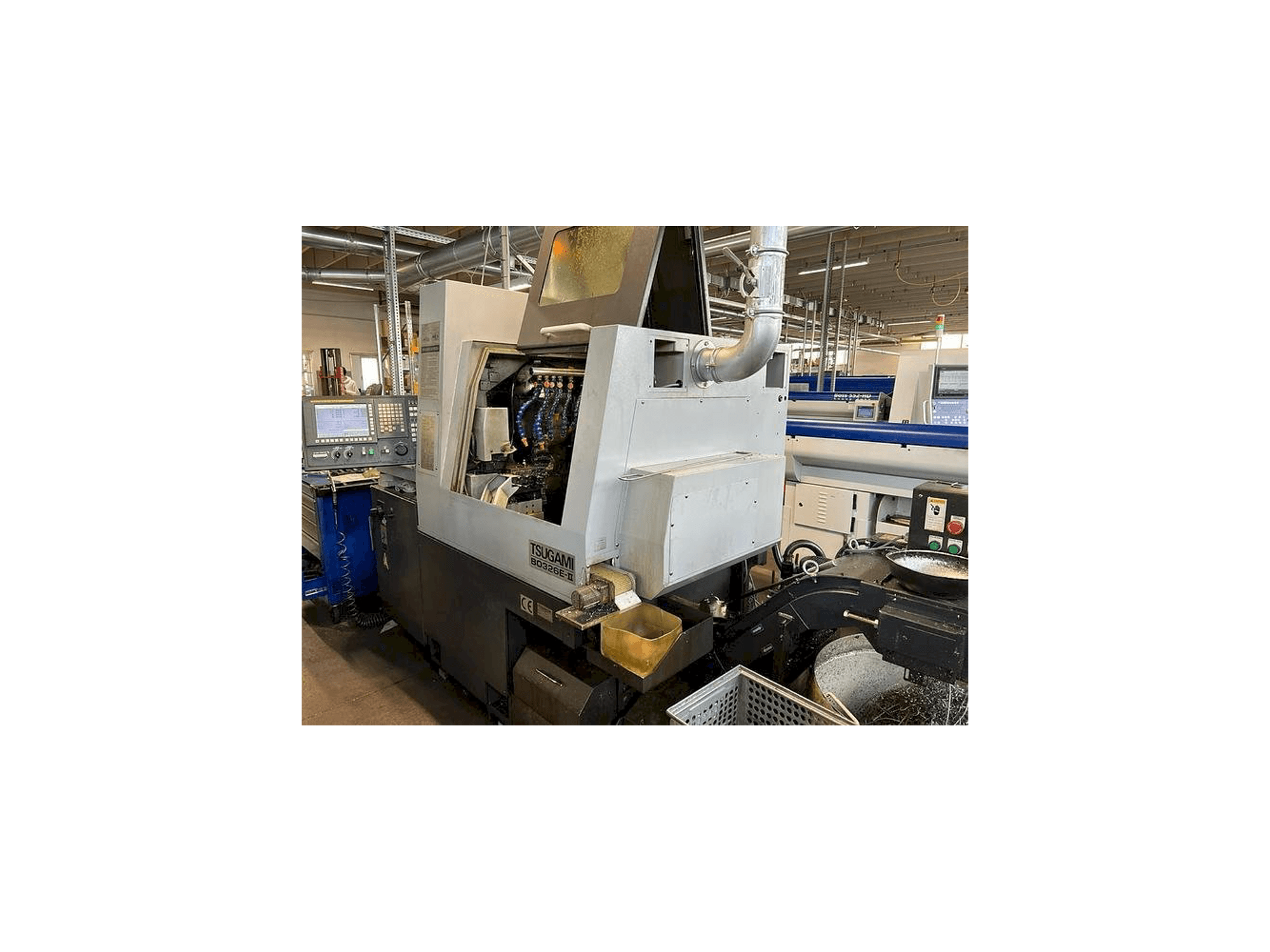 Vista Frontal da TSUGAMI B0326E-II máquina