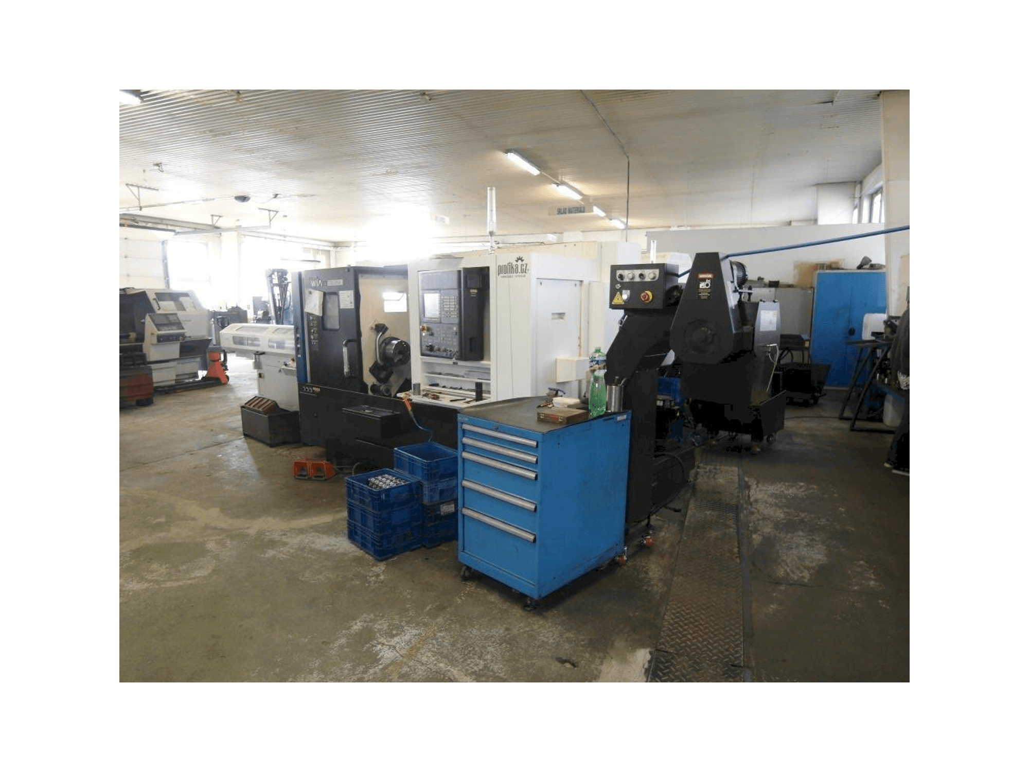 Vista Frontal da Hyundai Wia L230LMSA máquina