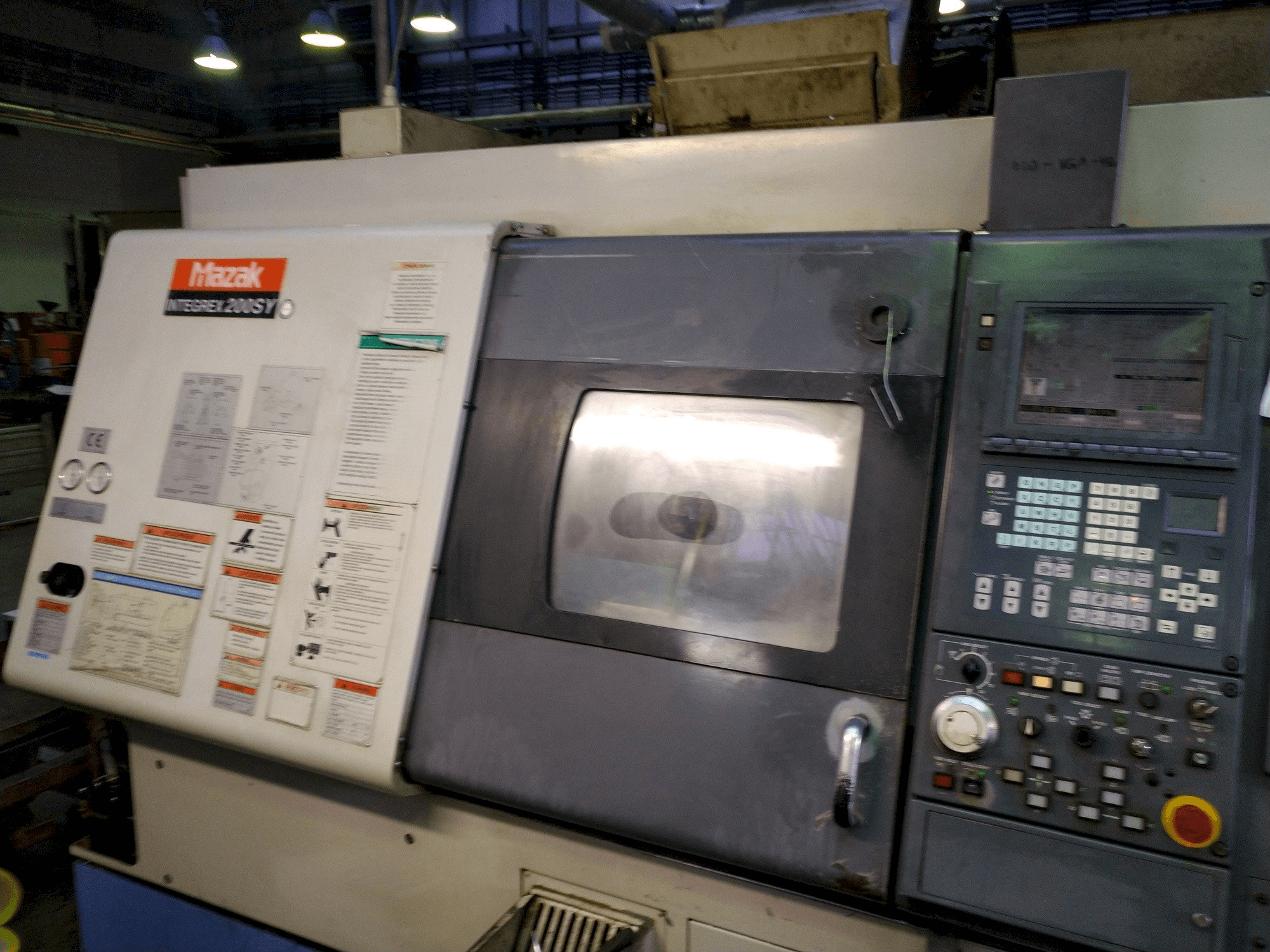 Vista Frontal da Mazak INTEGREX 200 SY máquina