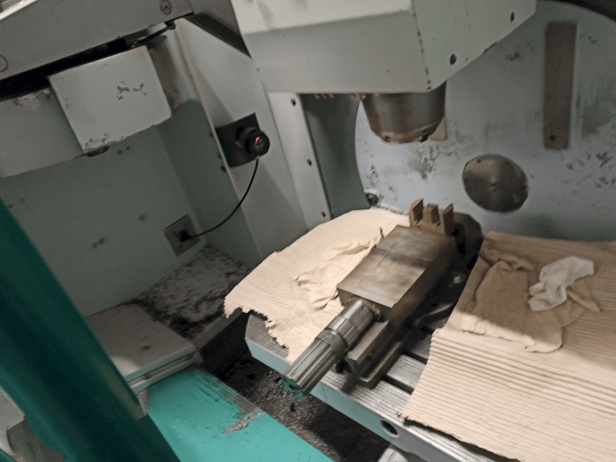 Espaço de trabalho da DECKEL MAHO DMU 50 T máquina