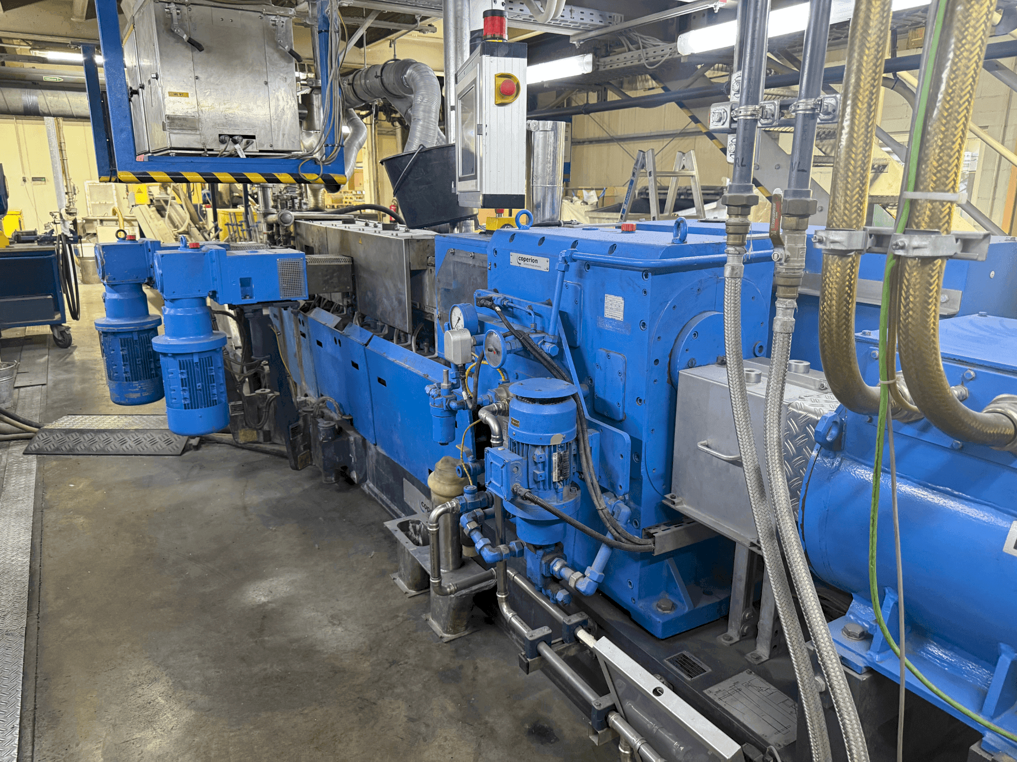 Vista Frontal da COPERION ZSK 50 MCC+ máquina