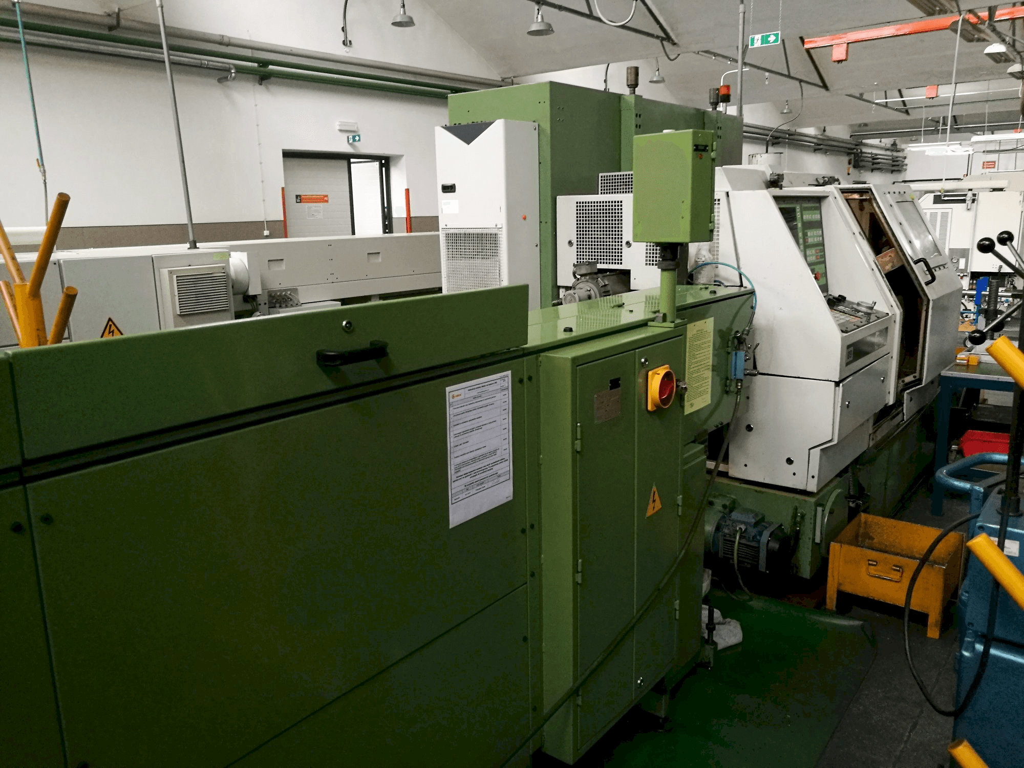 Vista Frontal da TRAUB TNS 30/42 D máquina