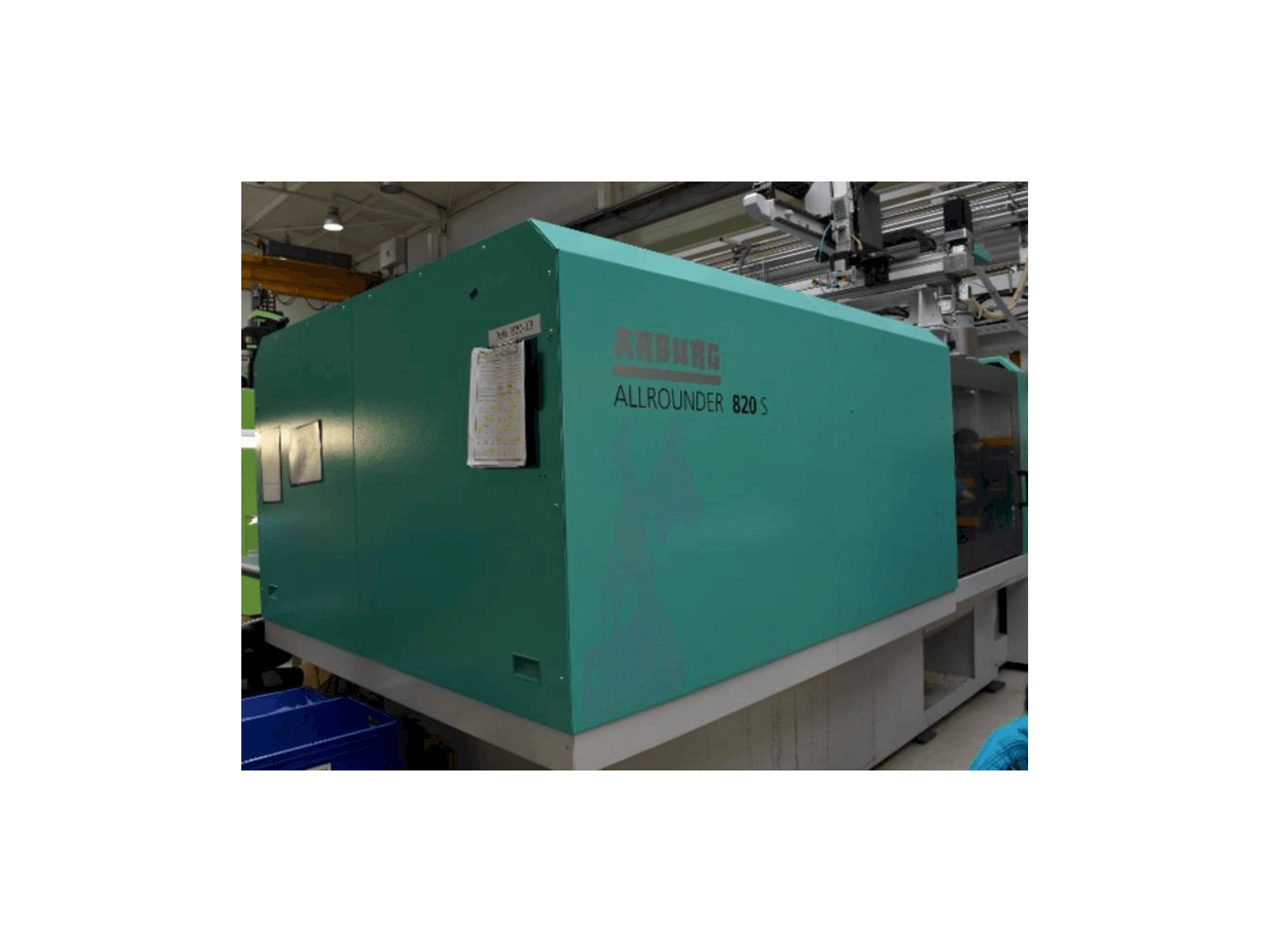 Vista Frontal da Arburg Allrounder 820 s 4000 - 800 máquina