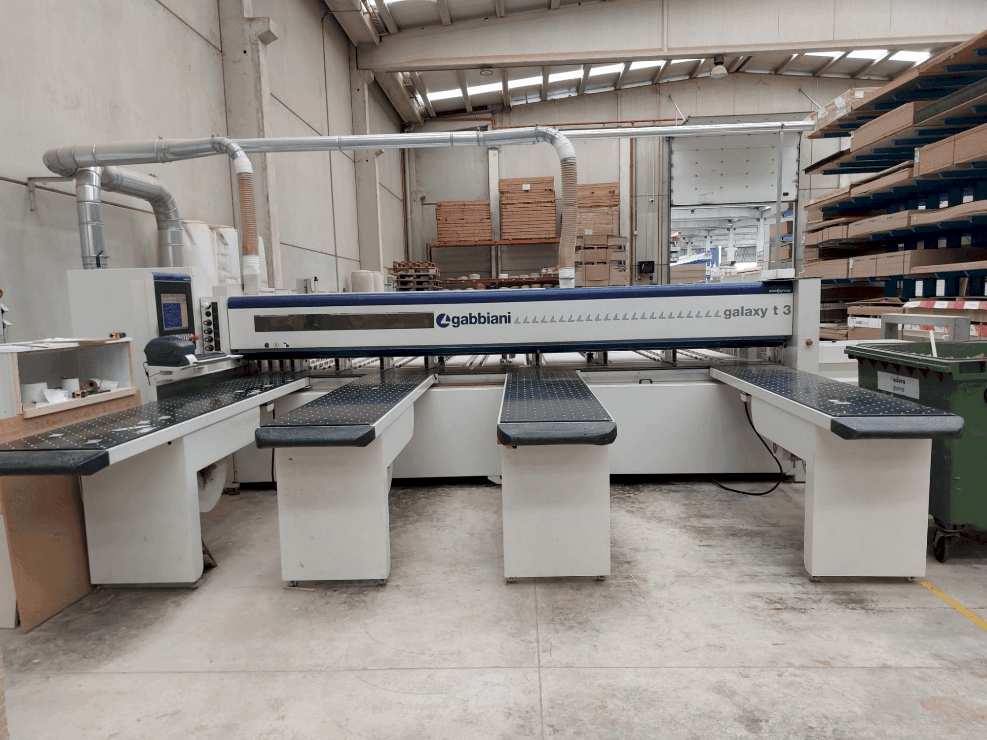 Vista Frontal da SCM Gabbiani Galaxy T3 110A máquina