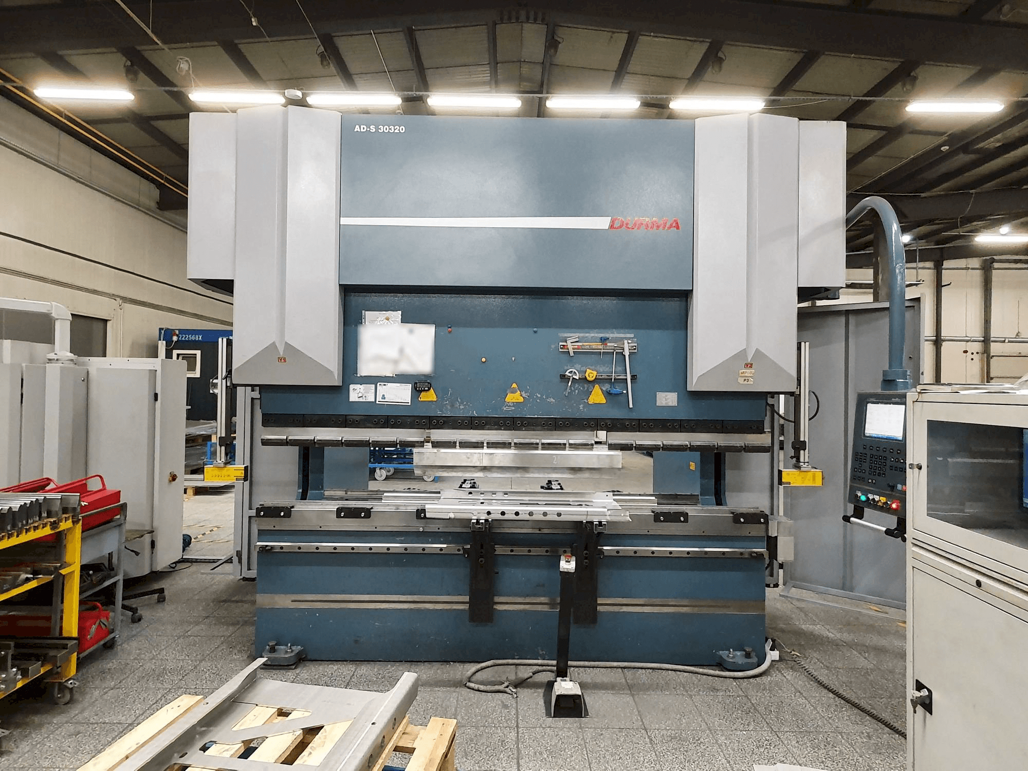 Vista Frontal da Durma AD-S 30320 máquina