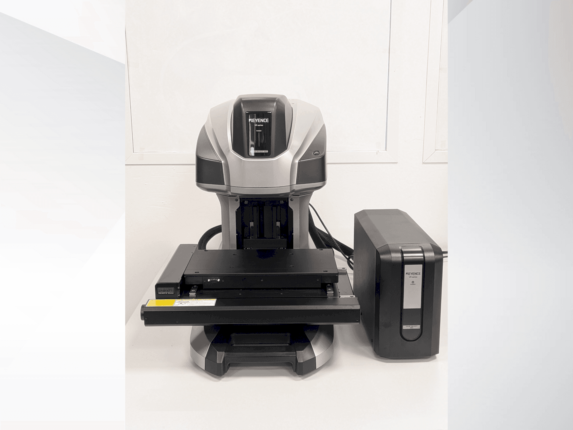 Vista Frontal da KEYENCE VR-6200 máquina