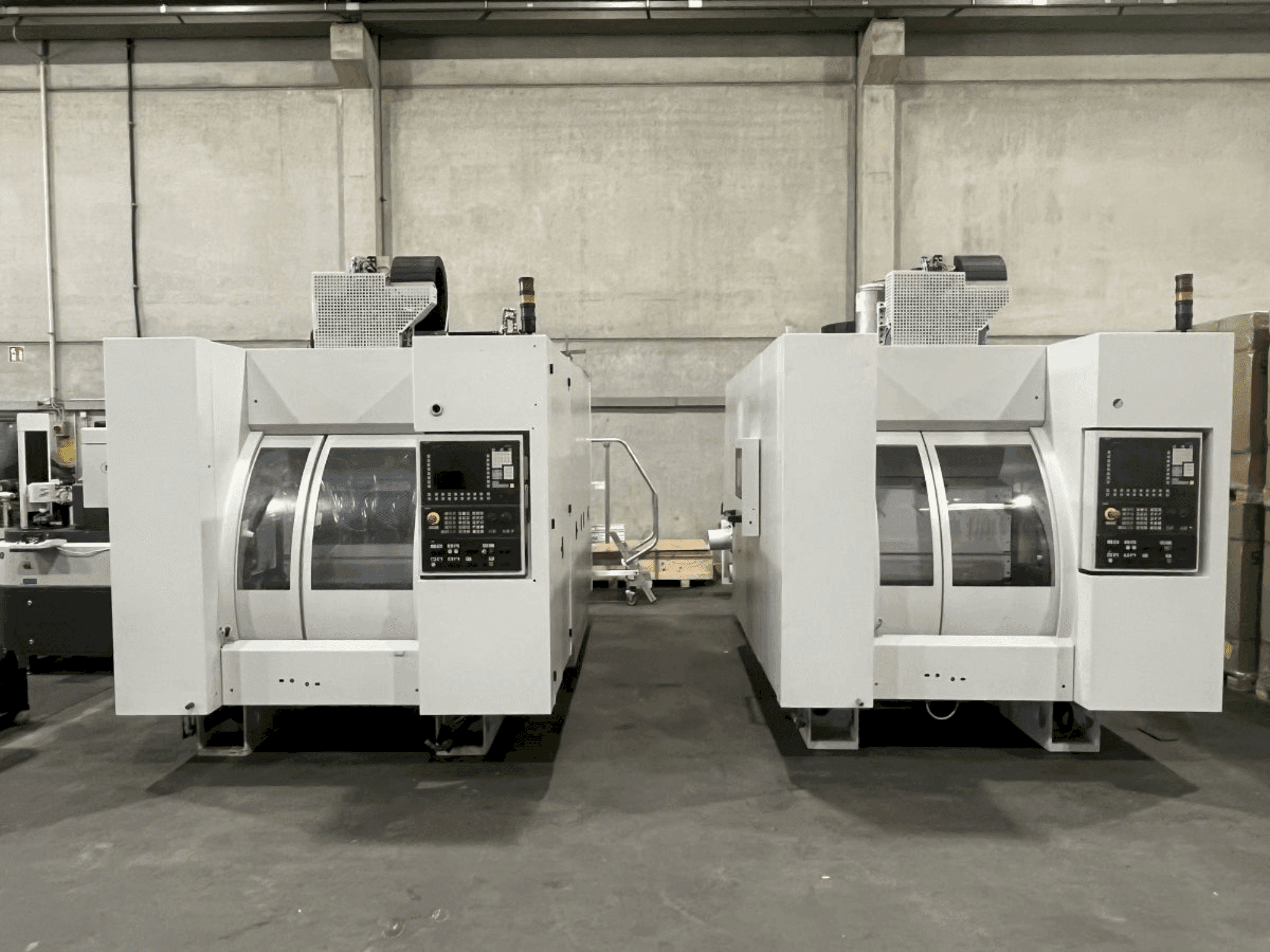 Vista Frontal da SW BAS 03-22 máquina