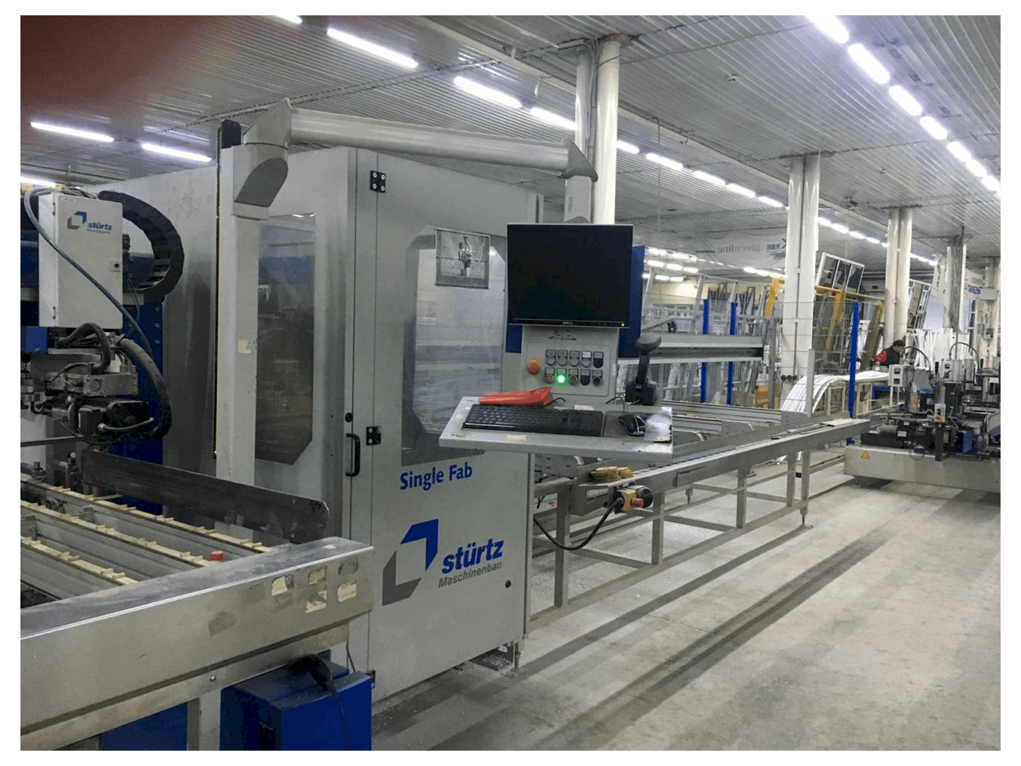 Vista Frontal da Sturtz NFZ-JC-JM-160-X máquina