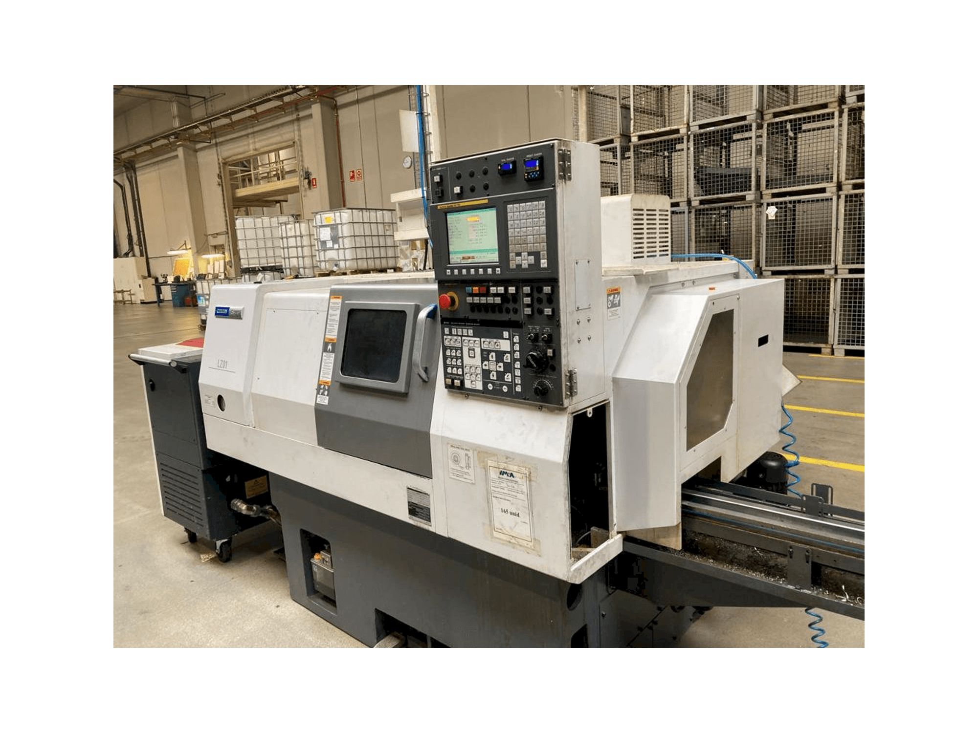 Vista Frontal da Miyano LZ-01RY2 máquina