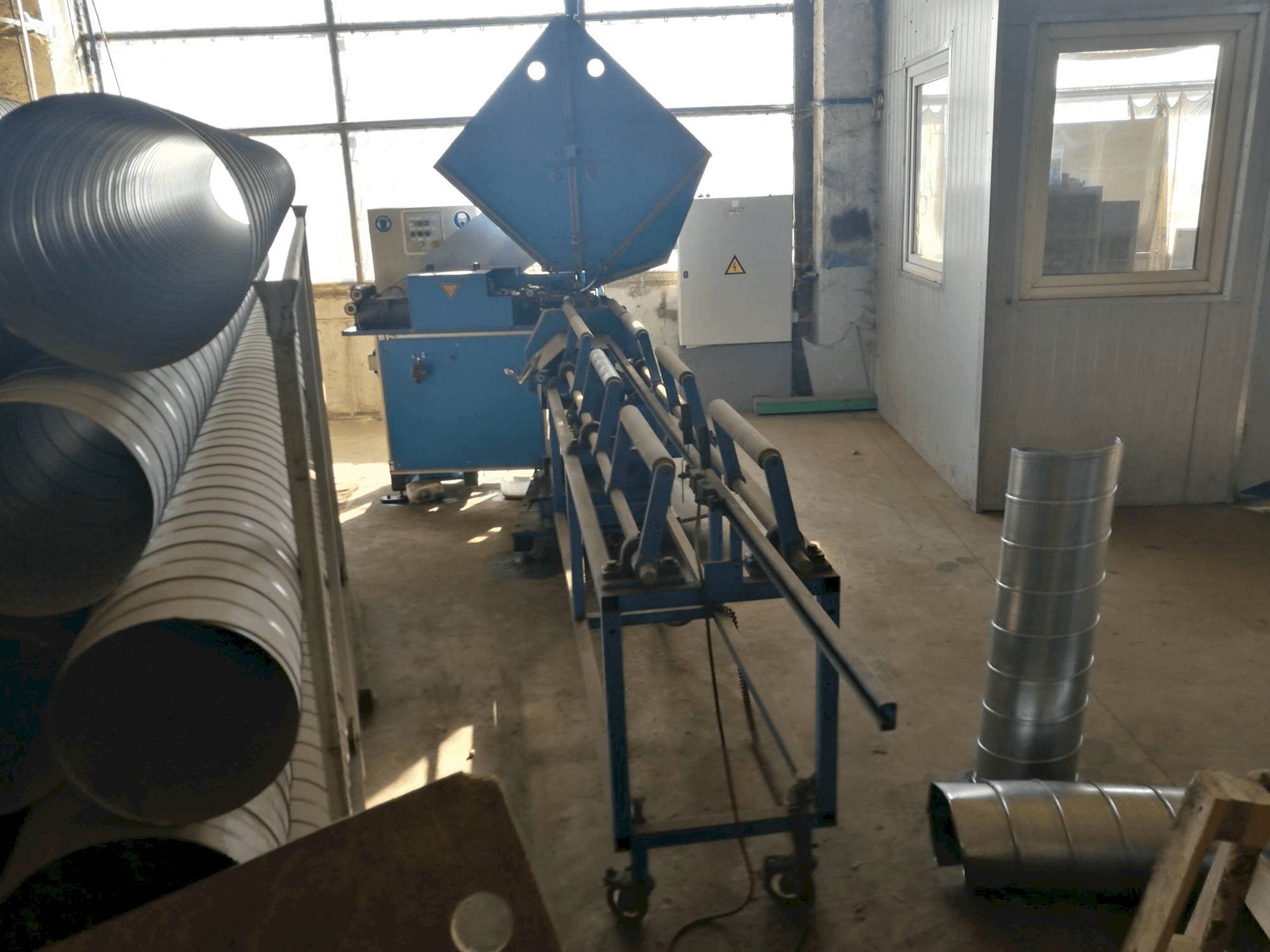 Vista Frontal da SPIRO ALPHA 6 máquina