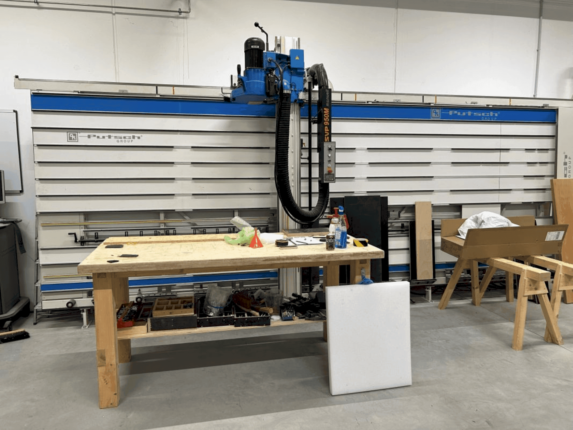 Vista Frontal da PUTSCH SVP 950M máquina