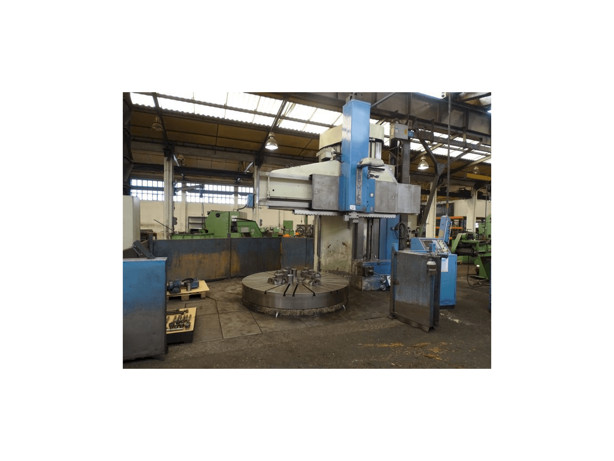 Vista Frontal da Berthiez BM 225 máquina