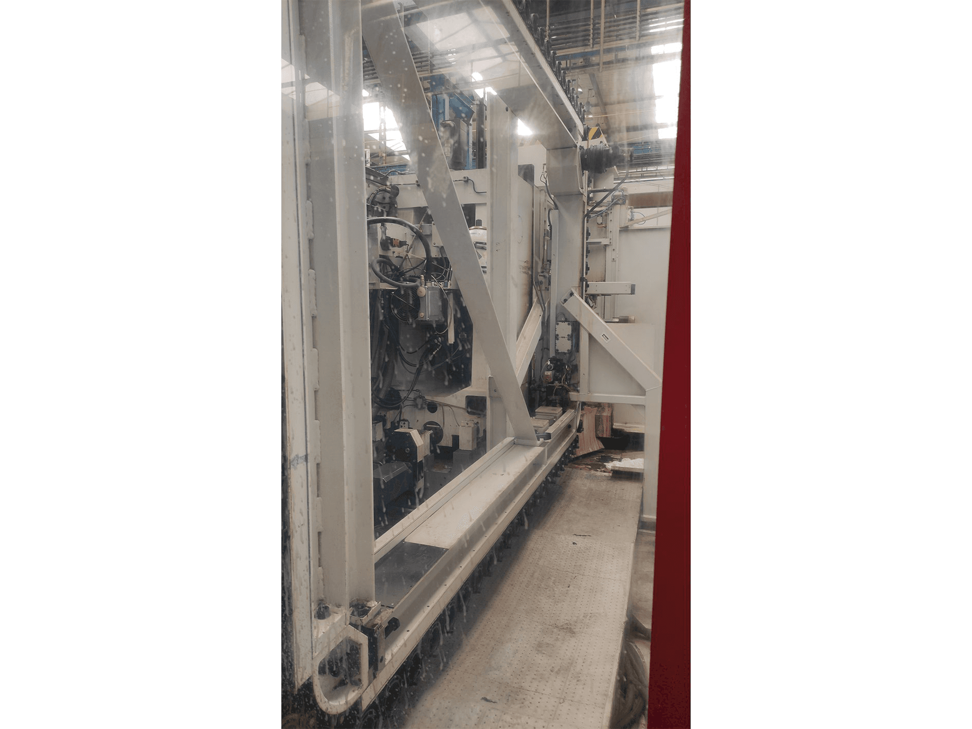 Vista Frontal da Starrag Heckert CWK 500 máquina