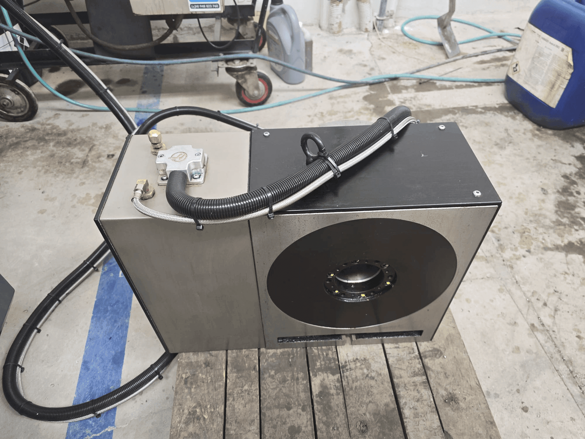 Vista Frontal da HAAS HRT310 máquina