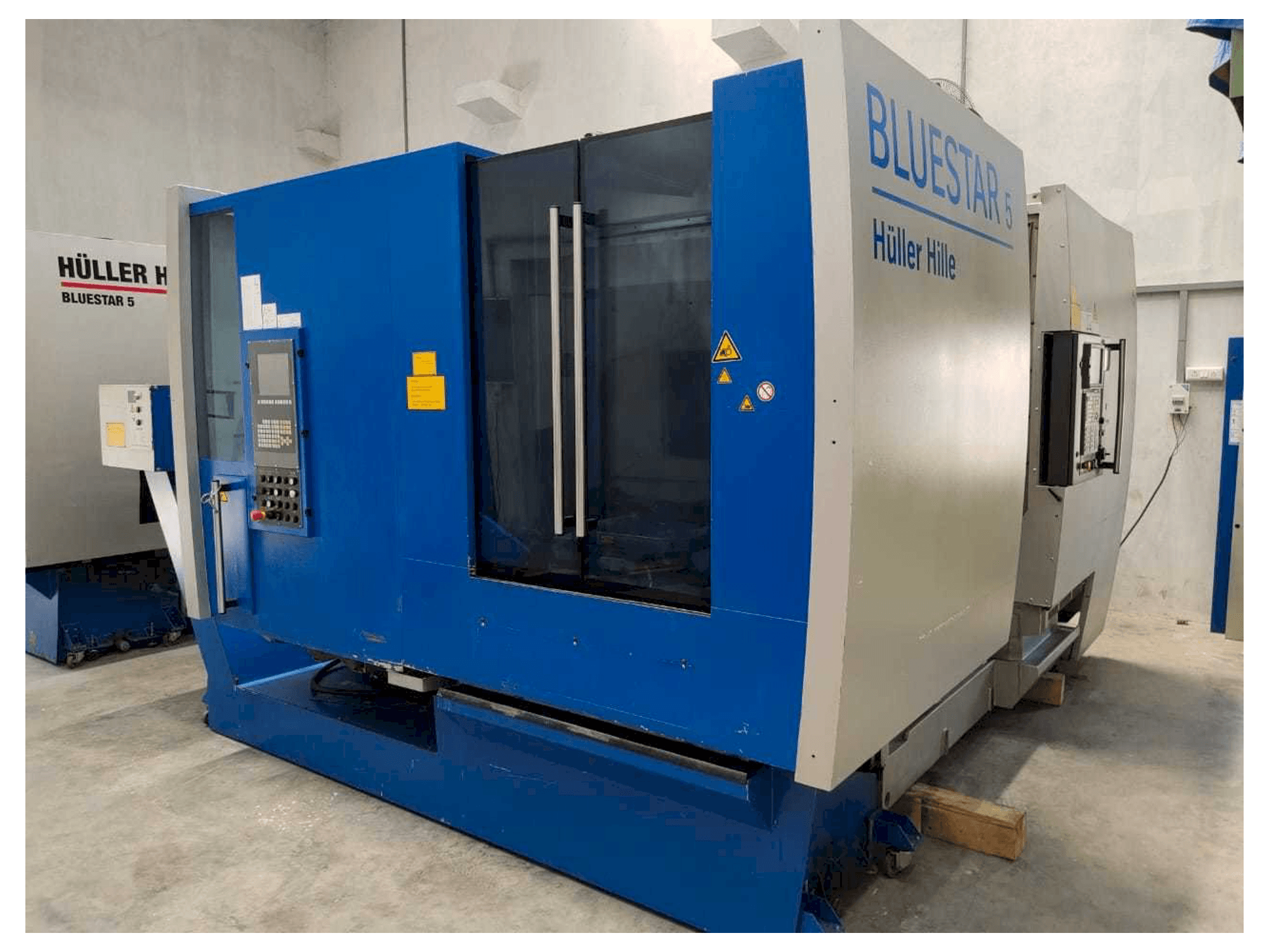 Vista Frontal da Hueller Hille Bluestar 5 máquina