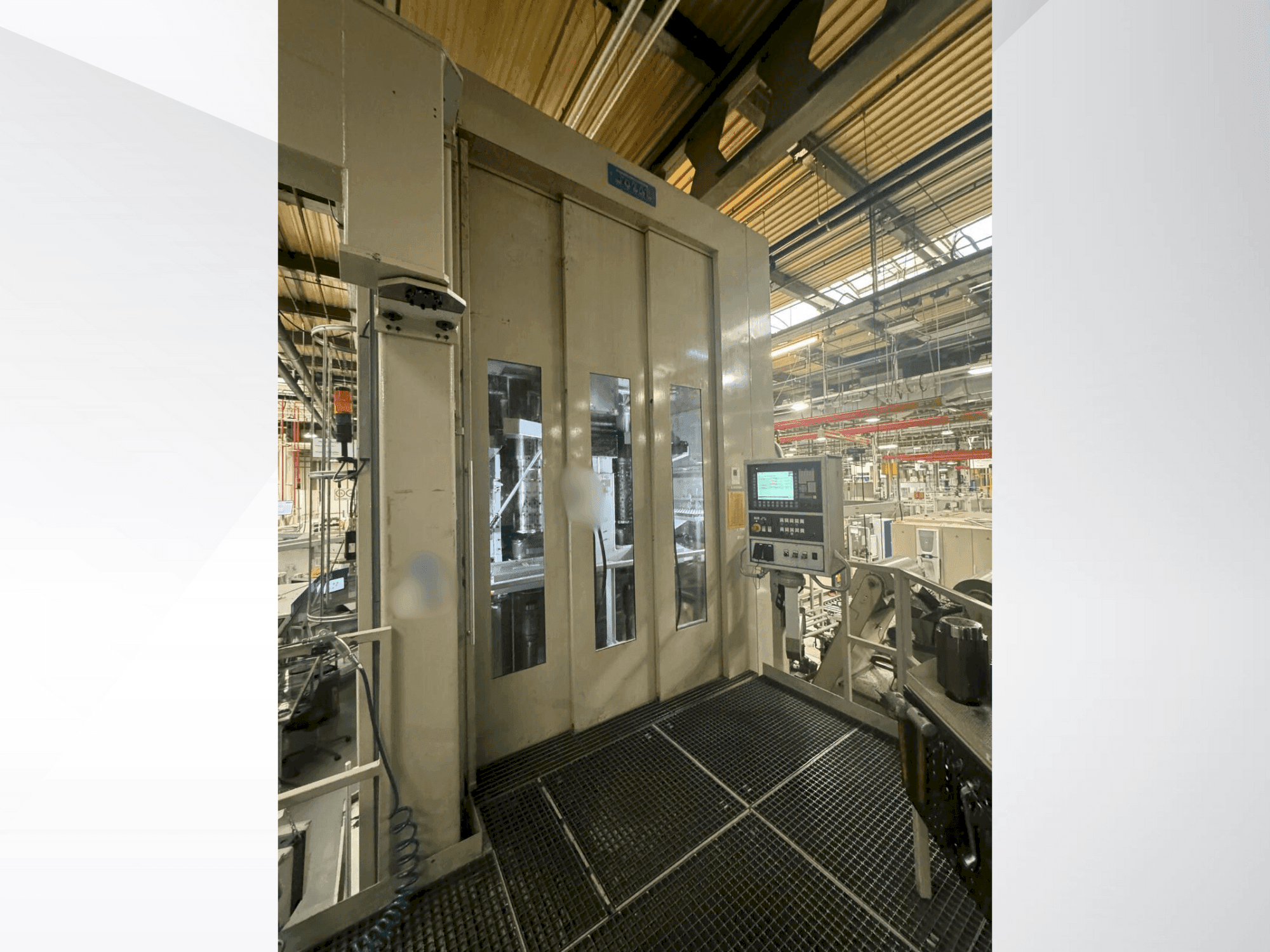 Vista Frontal da FORST RTSA 32x1600x630 máquina