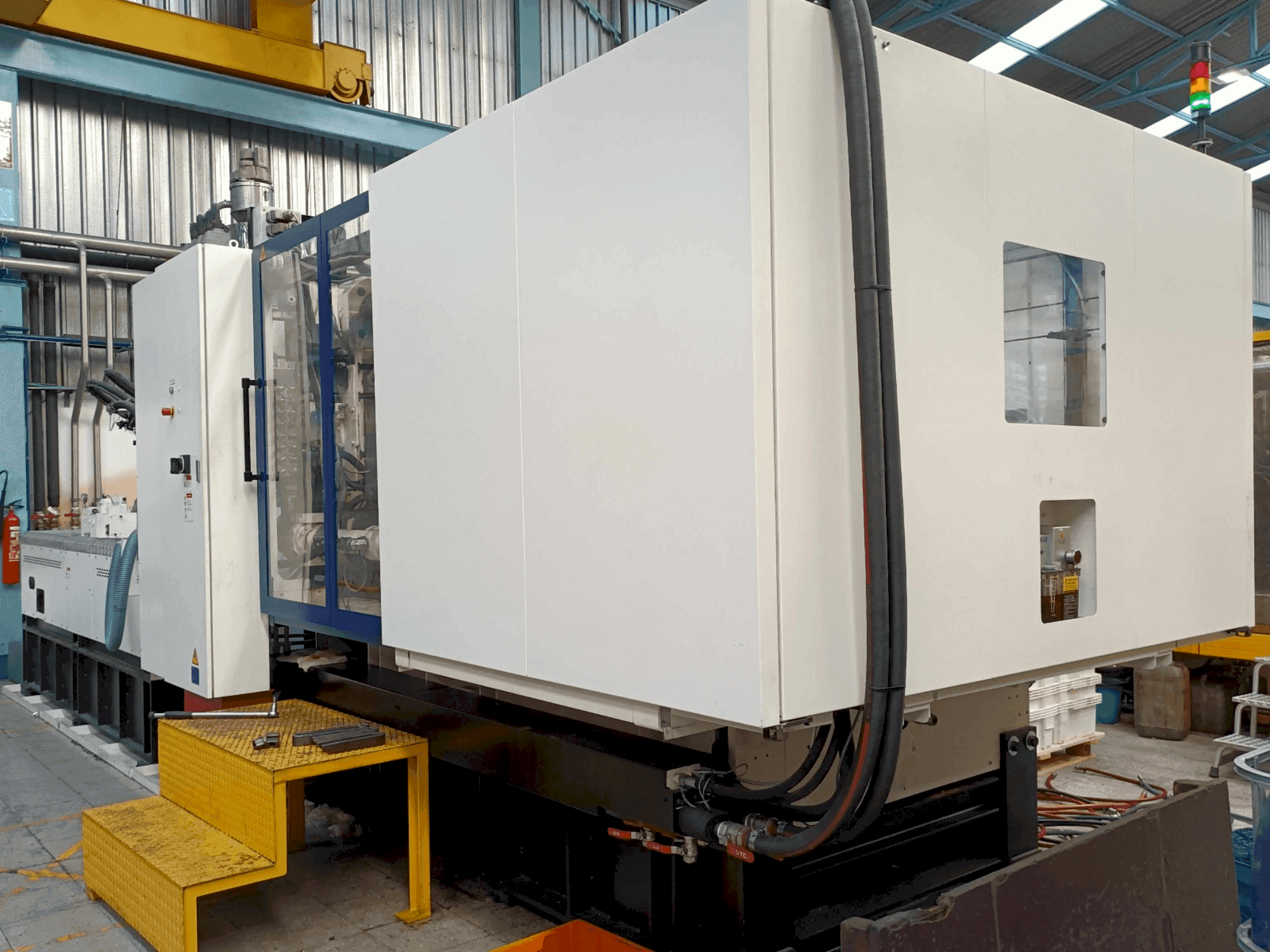 Vista Frontal da HAITIAN JU650II máquina