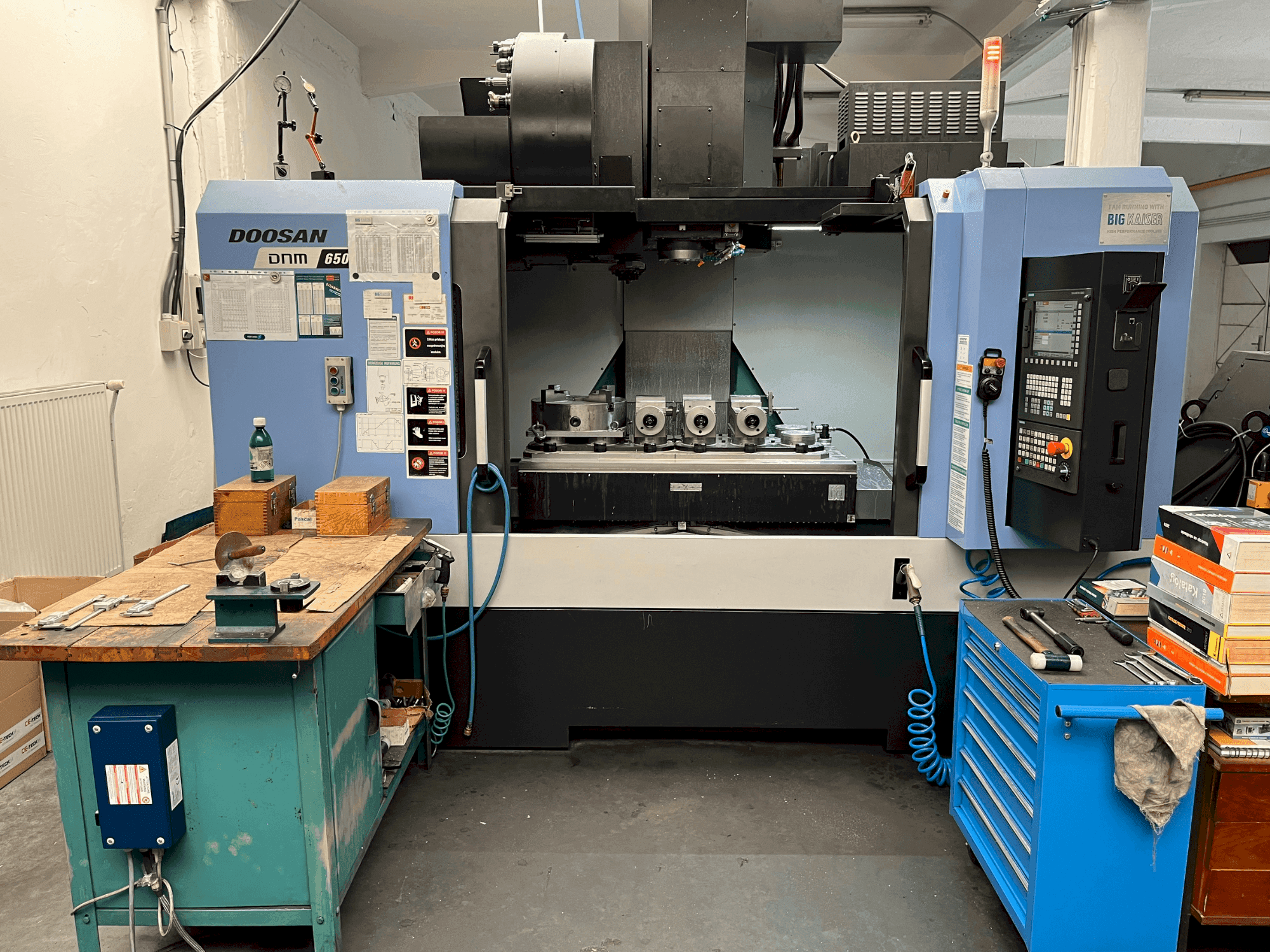 Vista Frontal da DOOSAN DNM 650 II máquina