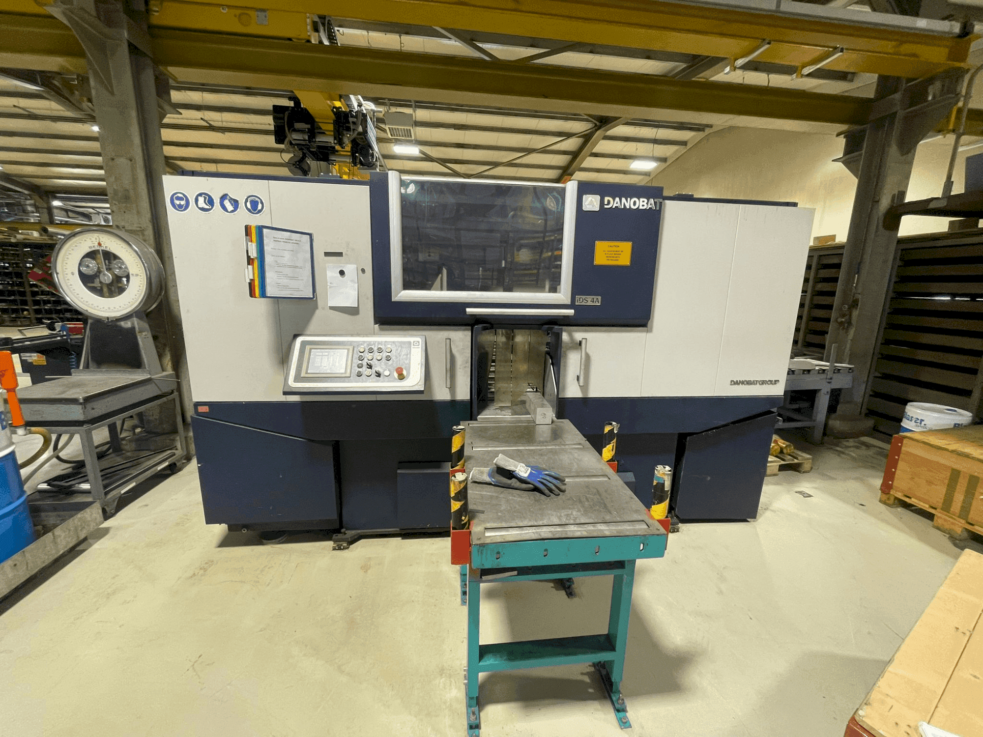 Vista Frontal da DANOBAT IDS 4A máquina