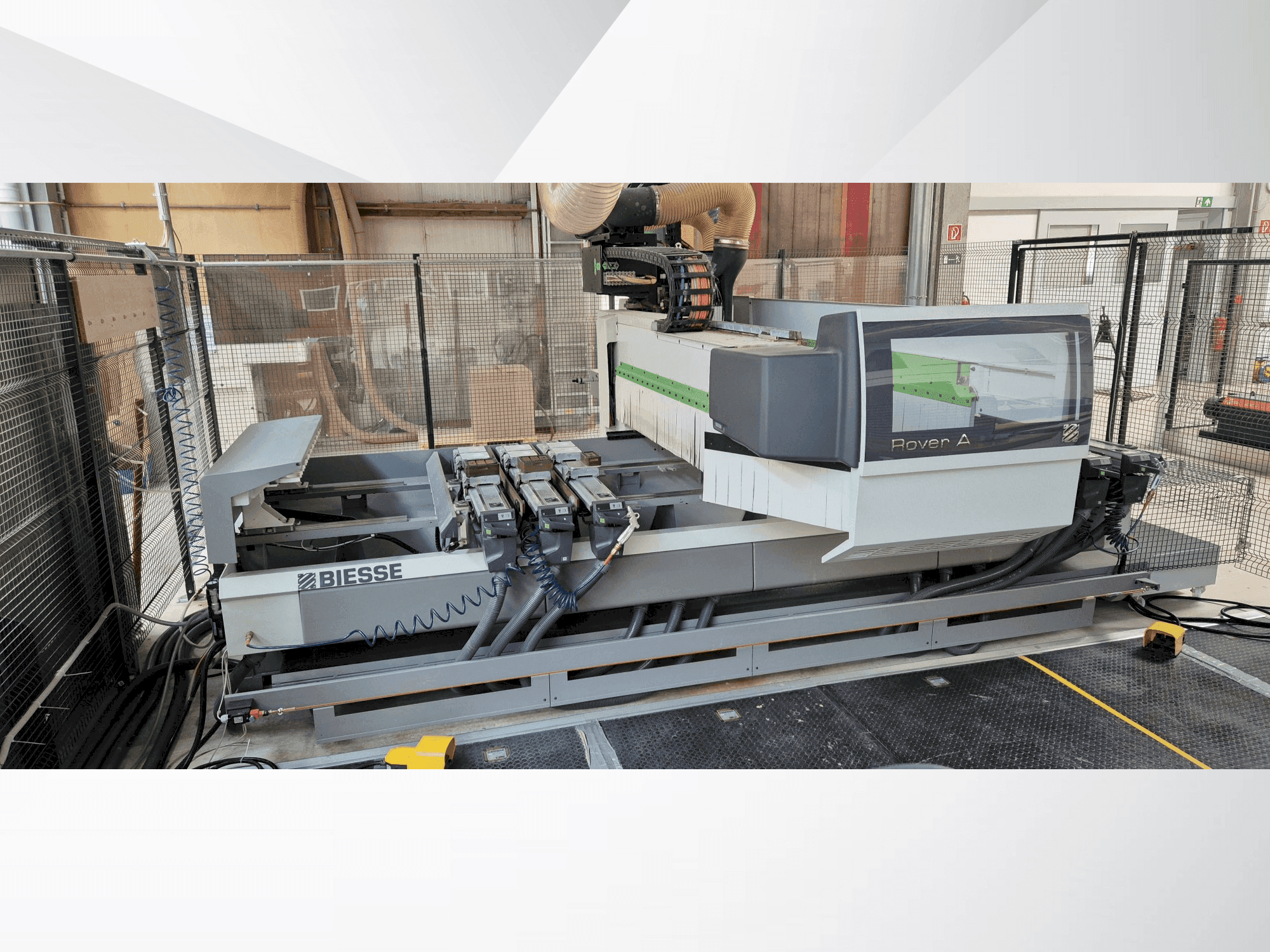 Vista Frontal da BIESSE Rover A ATS máquina