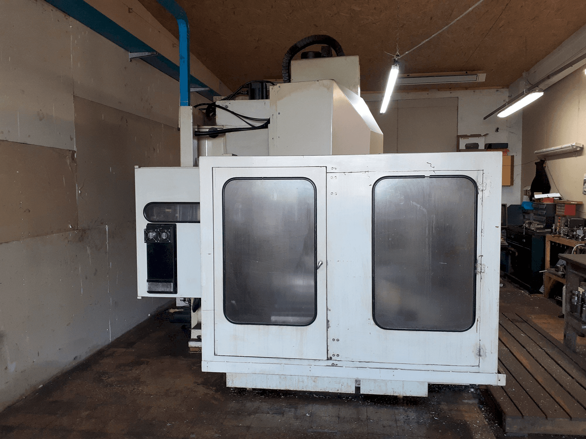 Vista Frontal da Hurco BMC 50-P máquina