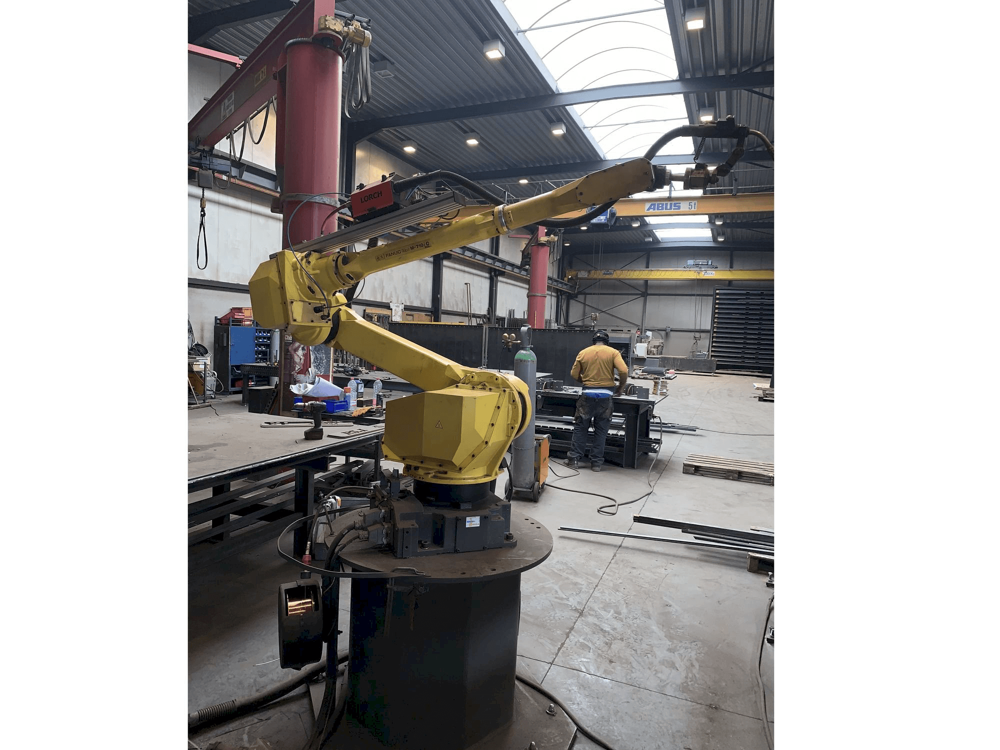 Vista Frontal da FANUC M-710 iC 20L máquina